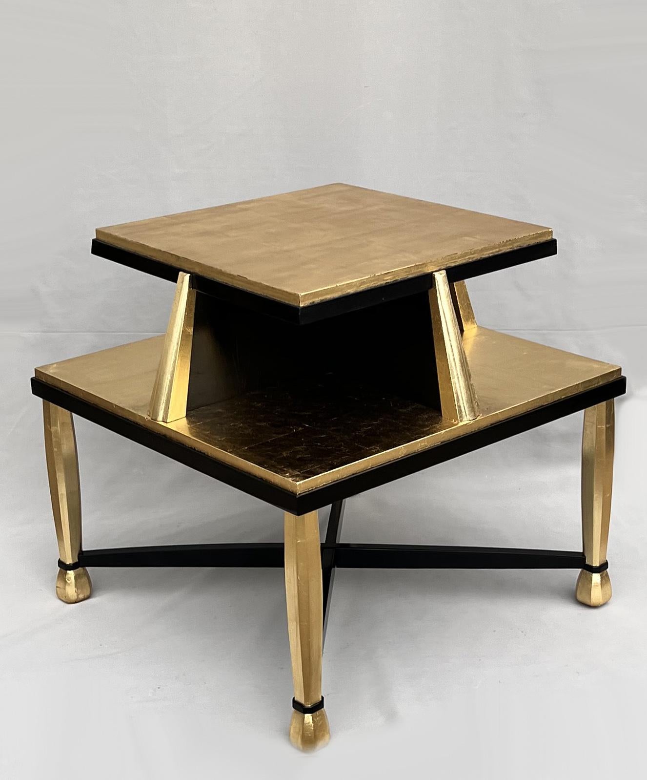 Gold Leaf Art Deco Coffee Table in Giltwood and Black Lacquer, 1930s For Sale