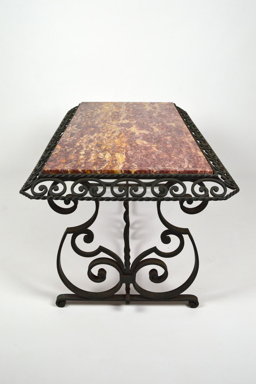 Art Deco Coffee Table in Marble and Wrought Iron, France, circa 1940 For Sale 2
