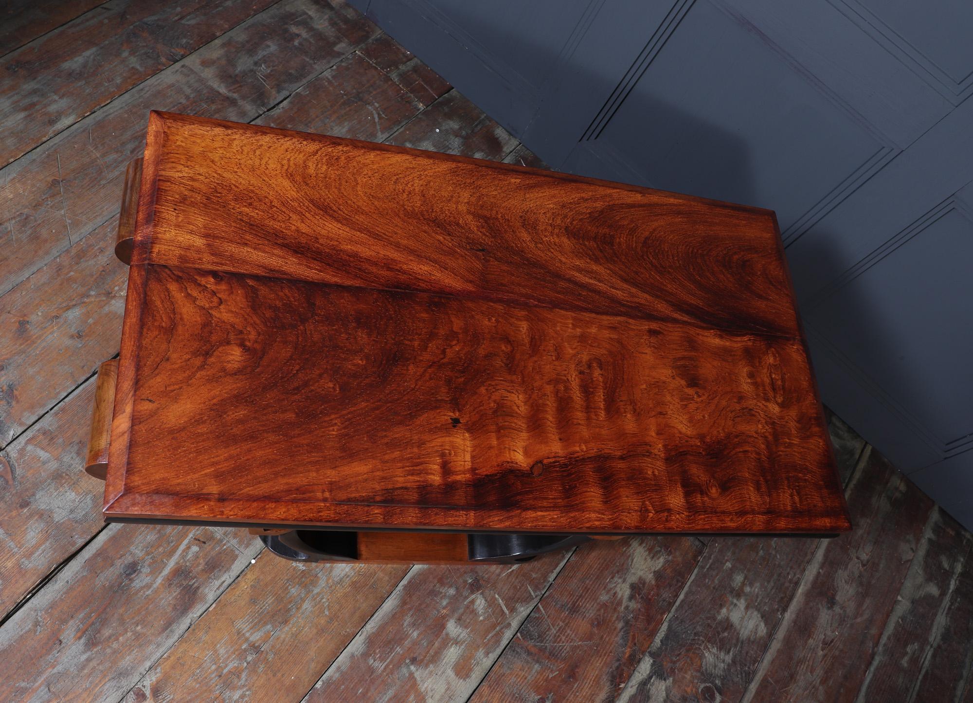 Art Deco Coffee Table in Walnut 7