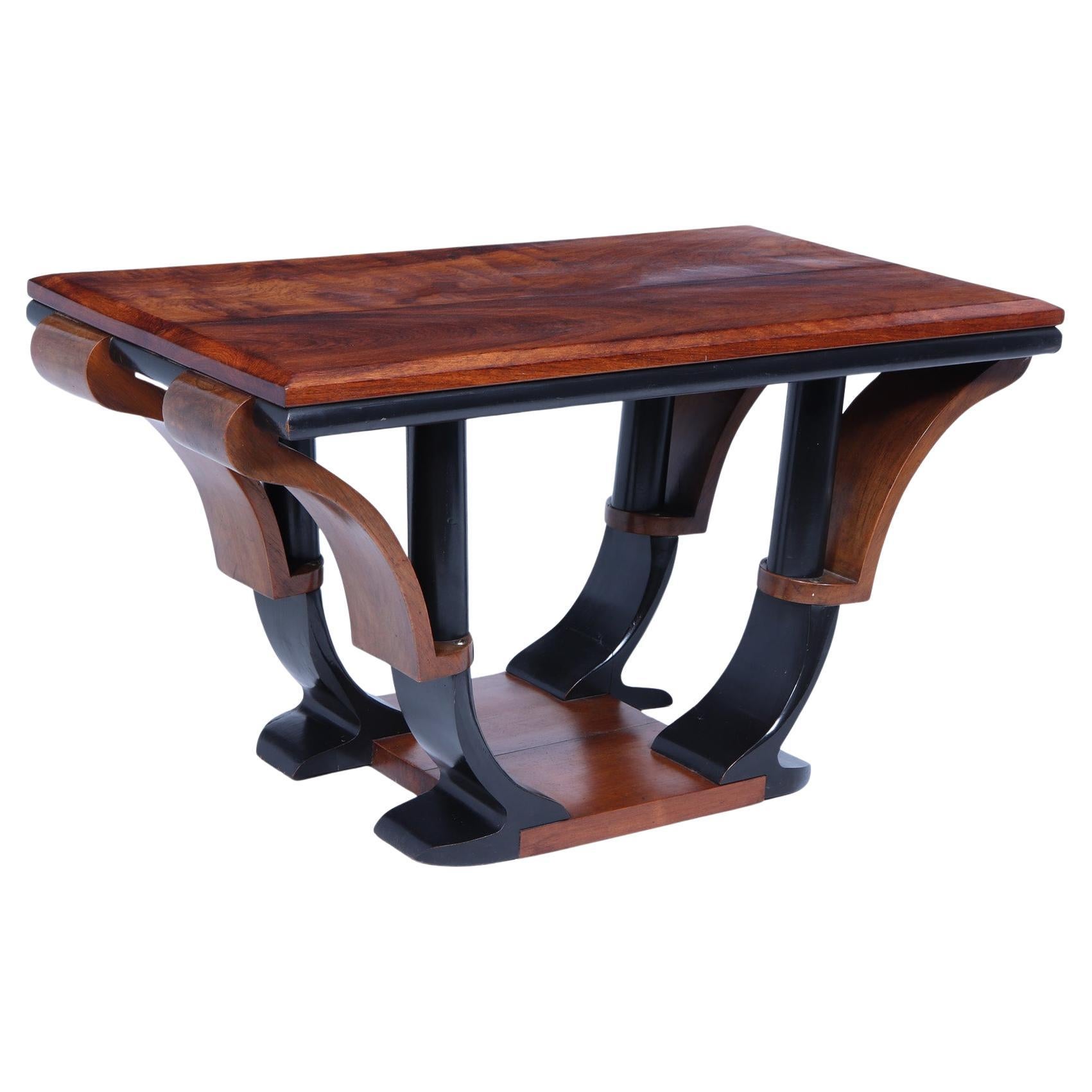 Art Deco Coffee Table in Walnut