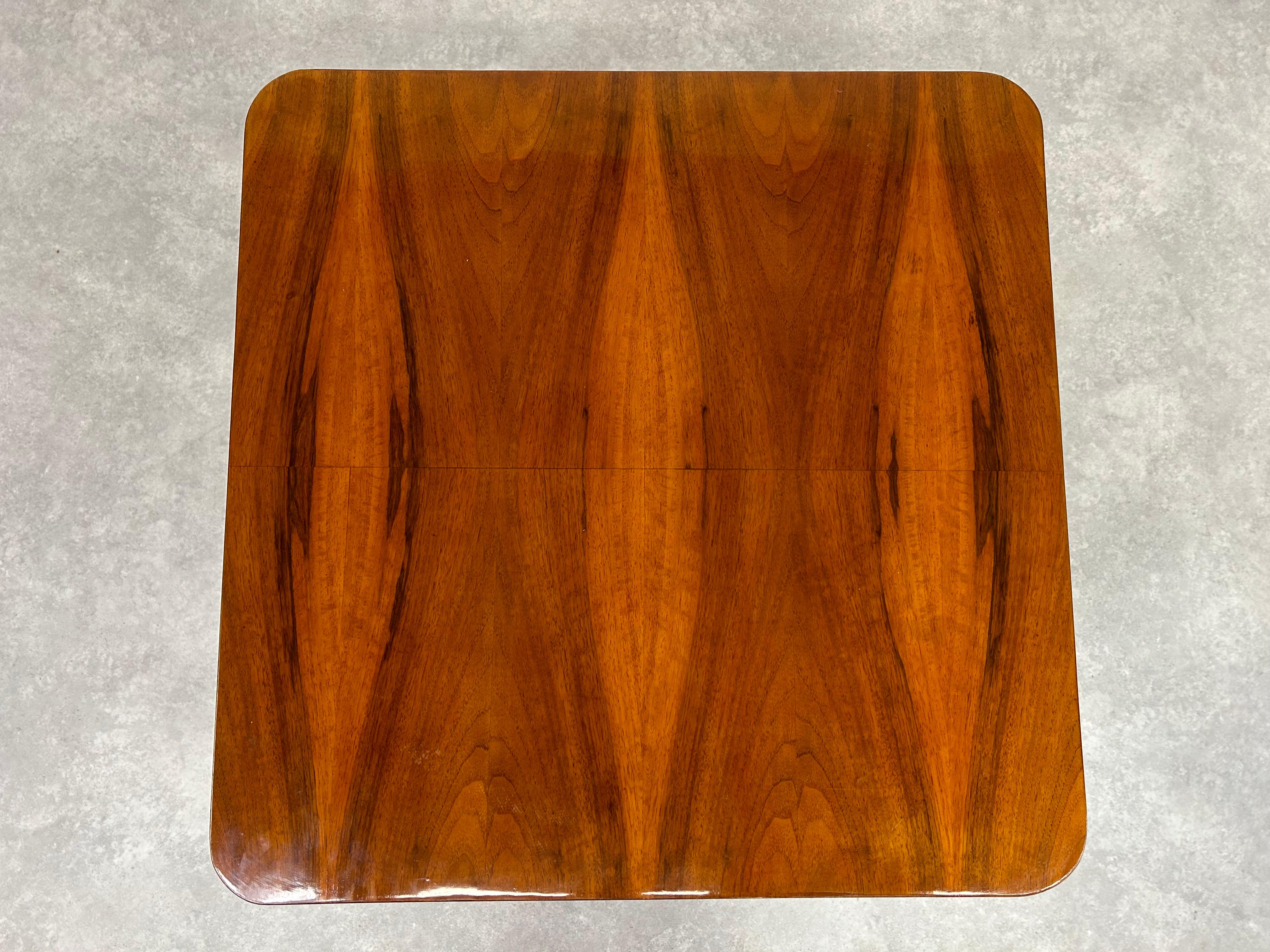 Table basse Art déco Spider by Jindřich Halabala Excellent état - En vente à Banská Štiavnica, SK
