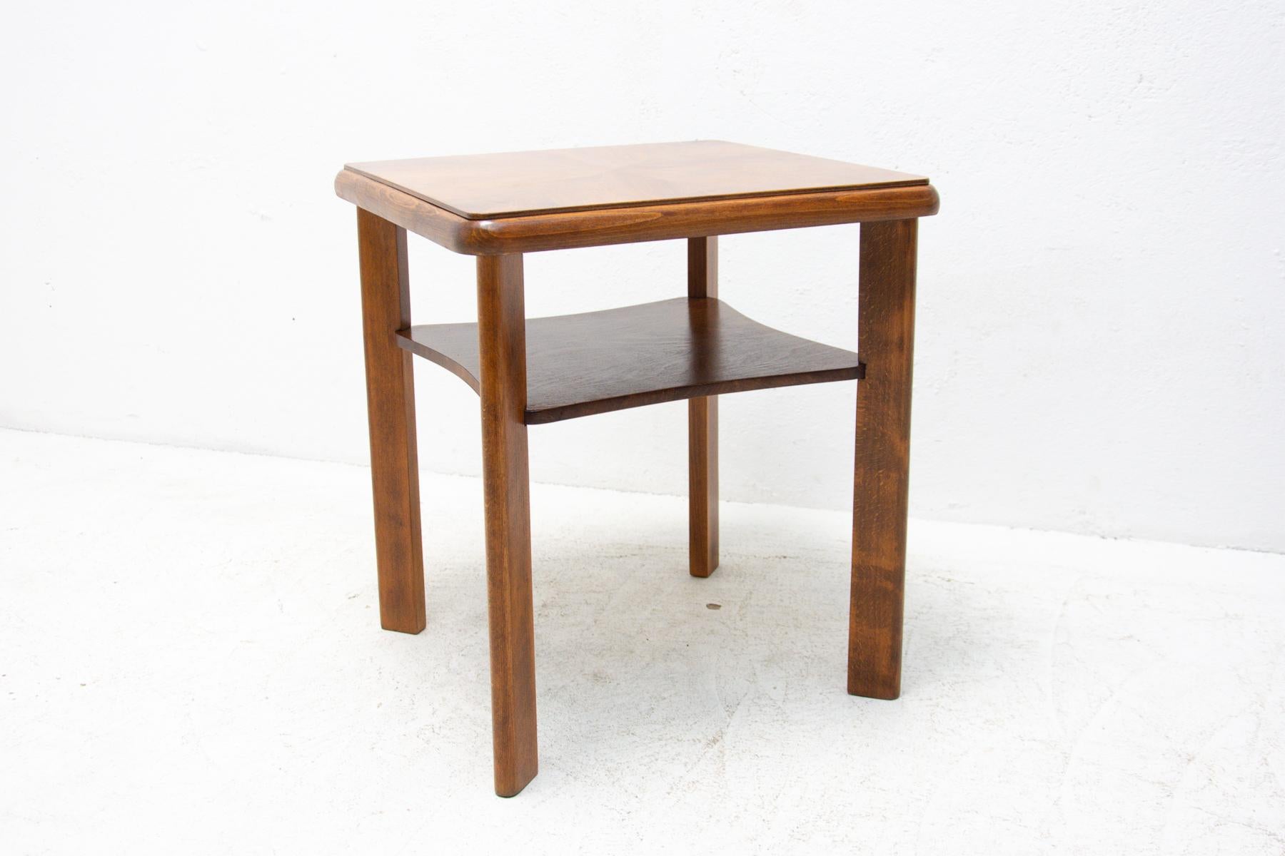 Art Deco Couchtisch Thonet, 1930er Jahre, Tschechoslowakei im Angebot 4