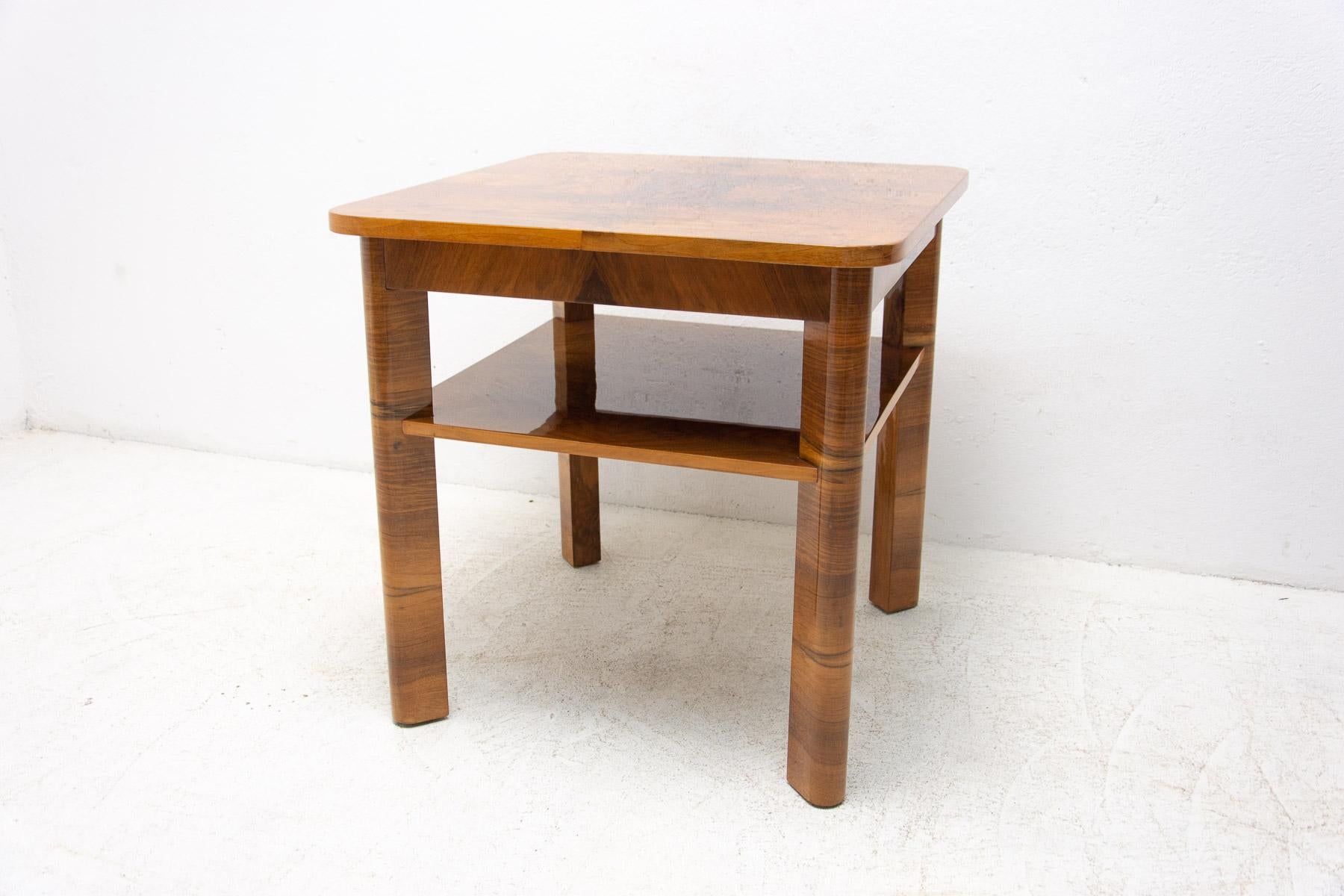 Art Deco Coffee Table Thonet Attribute, 1930´s, Bohemia For Sale 6