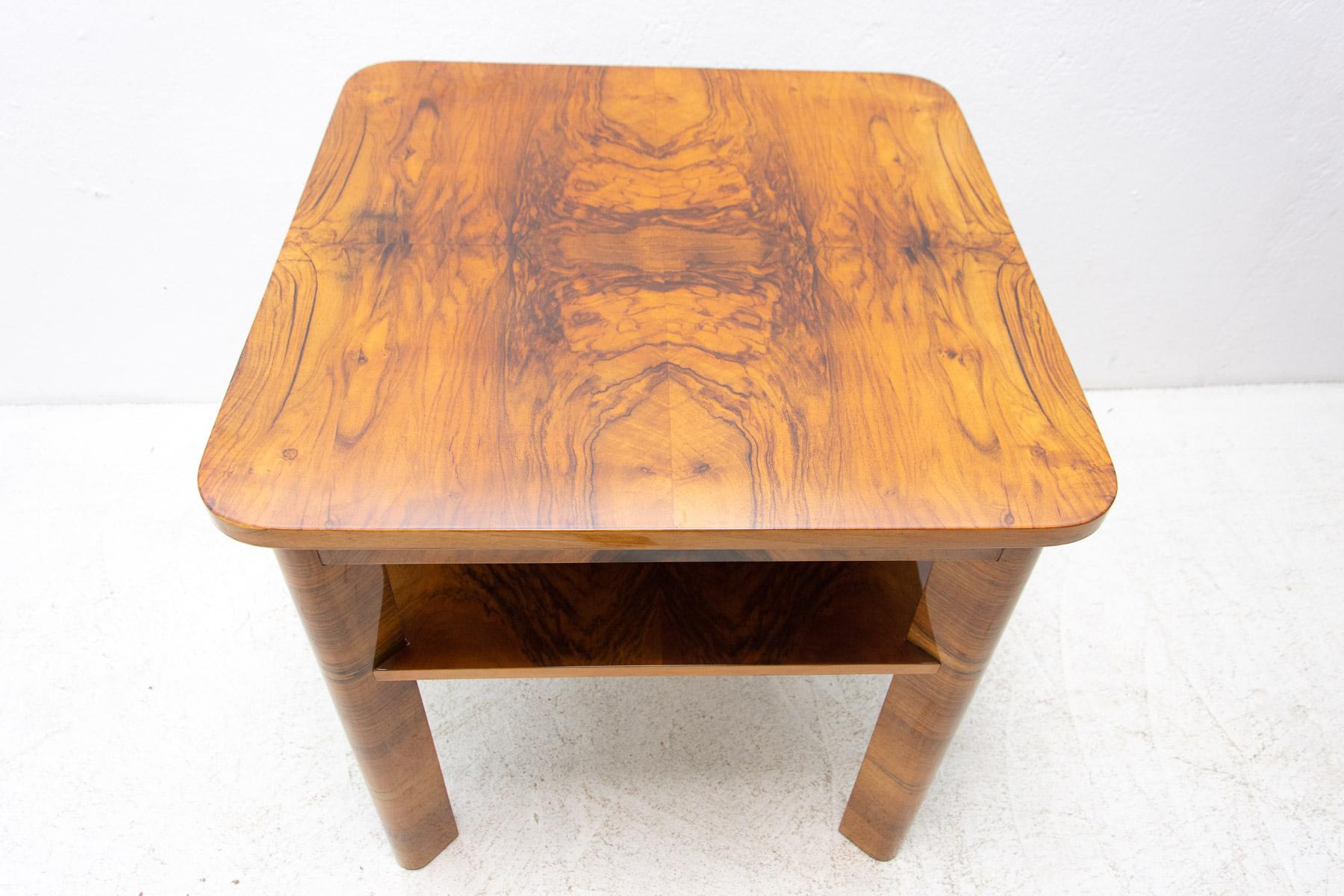 Wood Art Deco Coffee Table Thonet Attribute, 1930´s, Bohemia For Sale