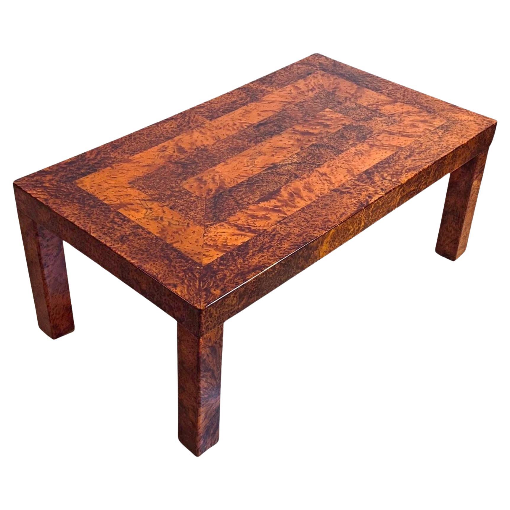 Mesa de centro Art Decó, chapado de Thuja Burl, lacado, Francia circa 1930