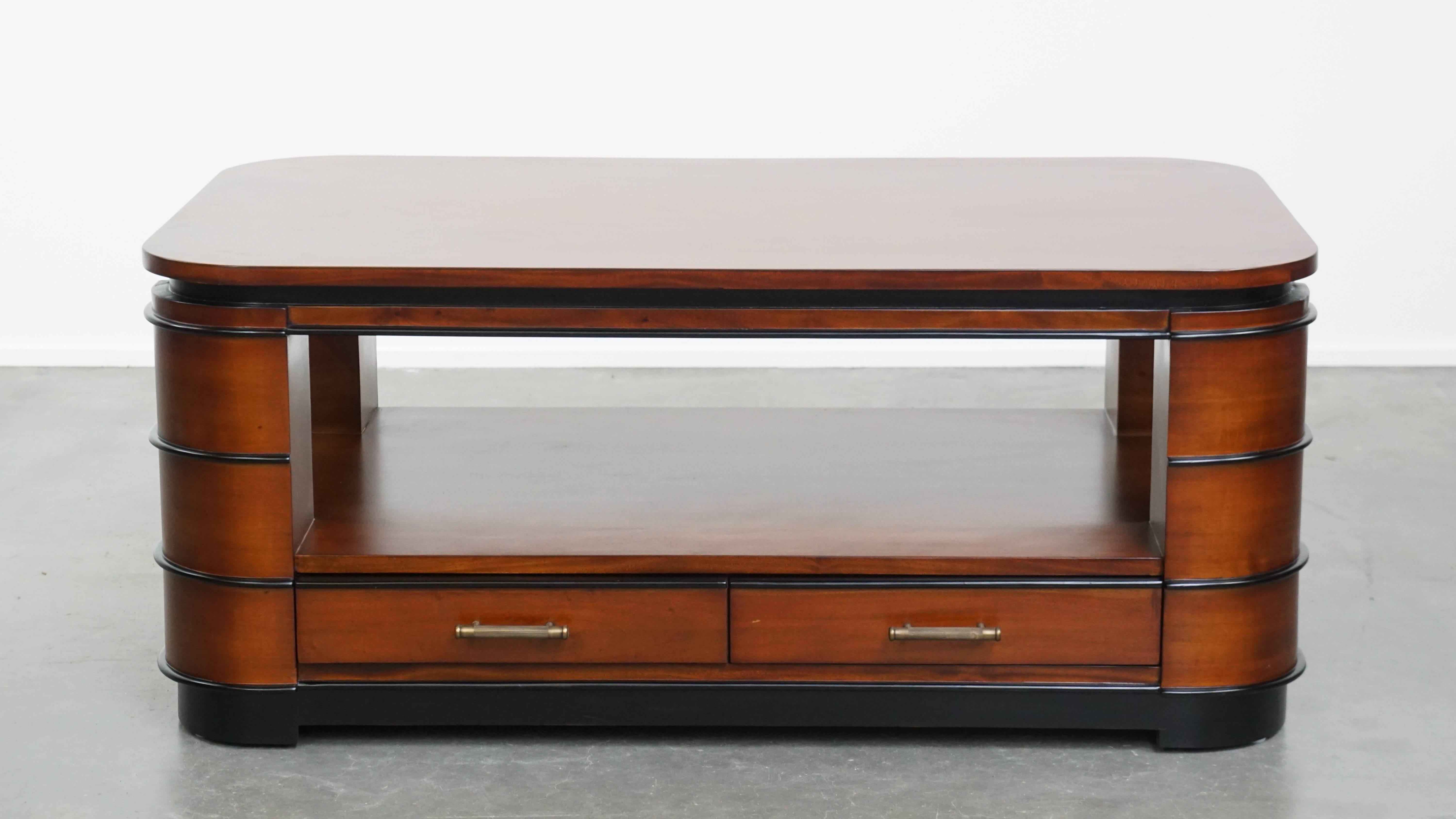 Fatto a mano Art Deco coffee table with 4 drawers in vendita