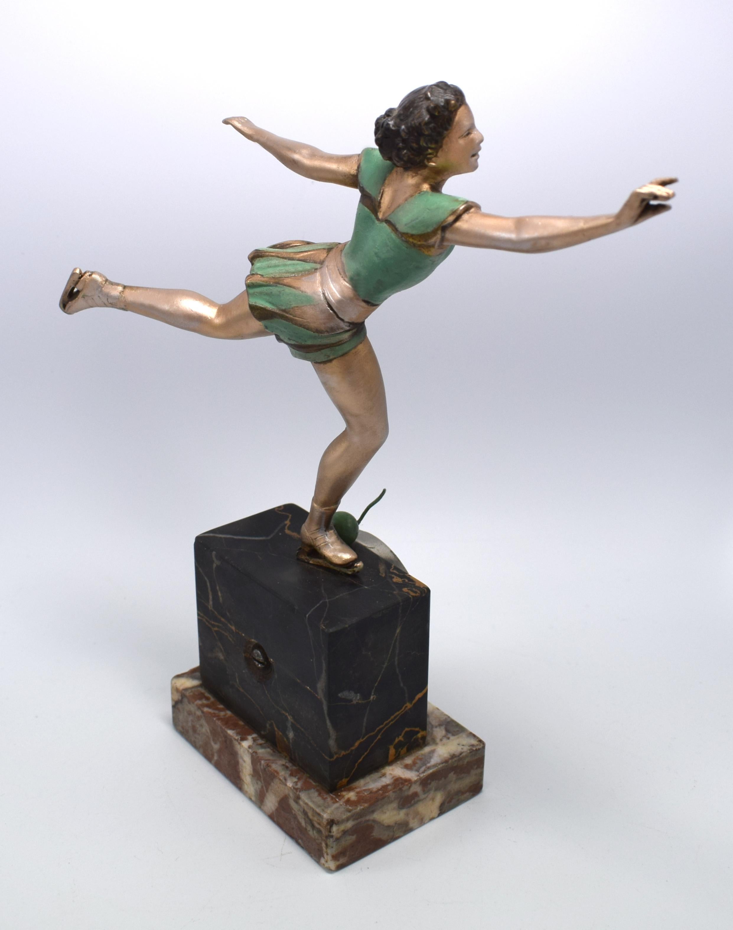 Art Deco Cold Painted Figural Pocket Watch Holder, Stand circa 1930 In Good Condition In Devon, England