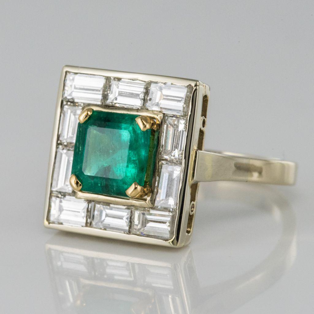 Baguette Cut Art Deco Style Colombian Emerald And Baguette Diamond Ring For Sale