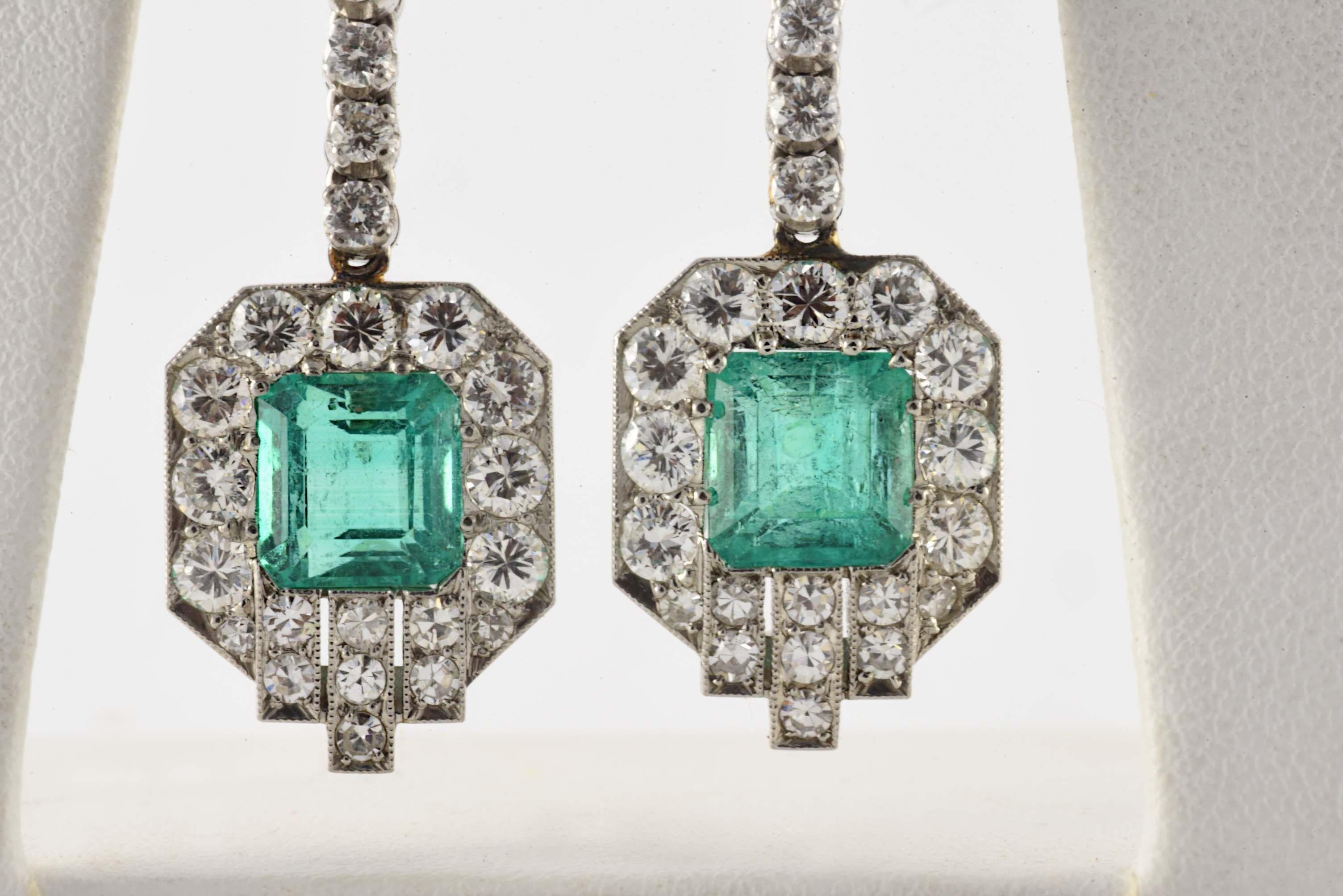 Kolumbianische Art-Déco-Ohrringe mit Smaragd und Diamant im Art déco-Stil im Zustand „Gut“ im Angebot in Denver, CO