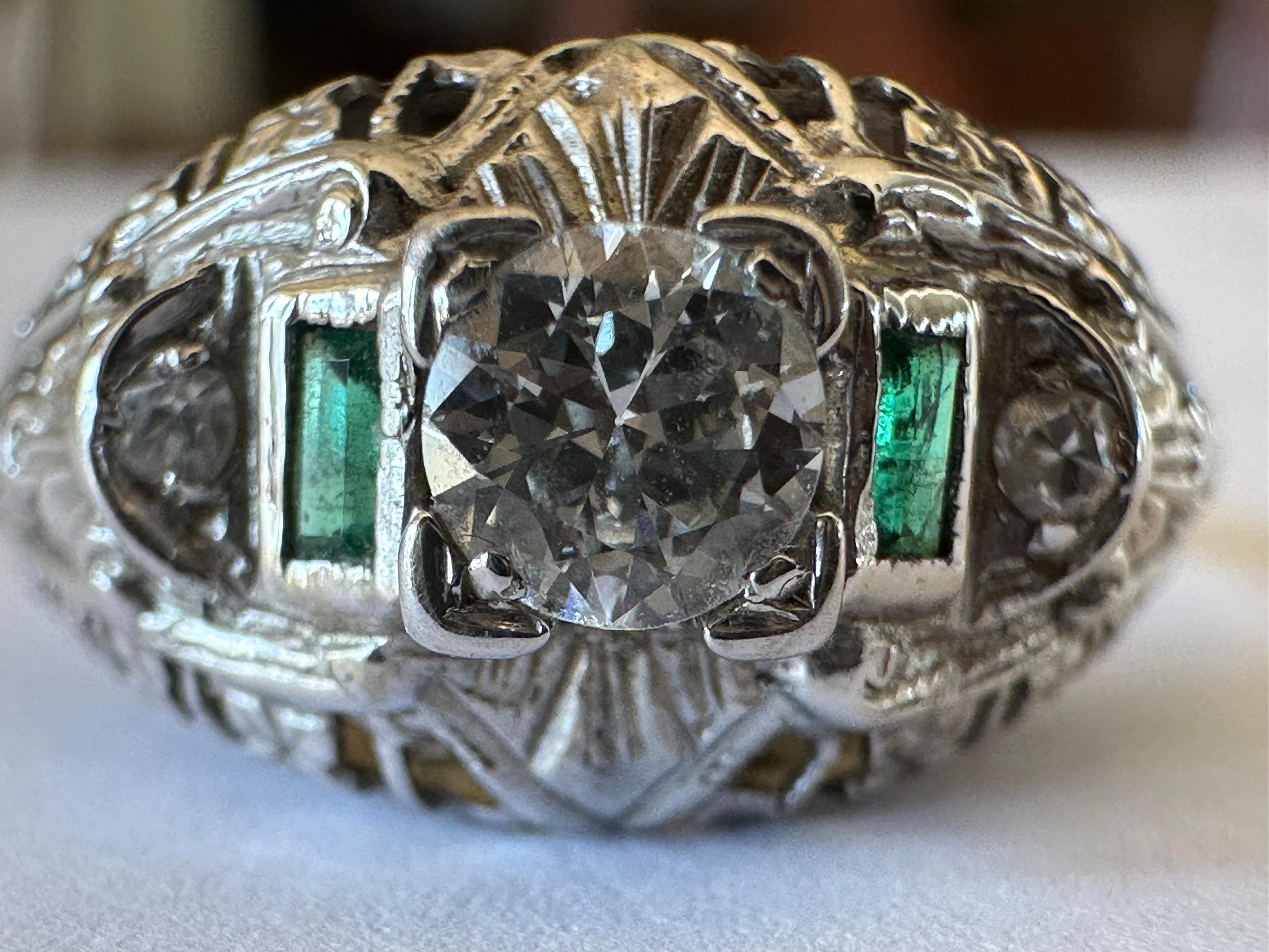Filigraner kolumbianischer Art-Déco-Ring mit Smaragd und Diamant  im Angebot 4