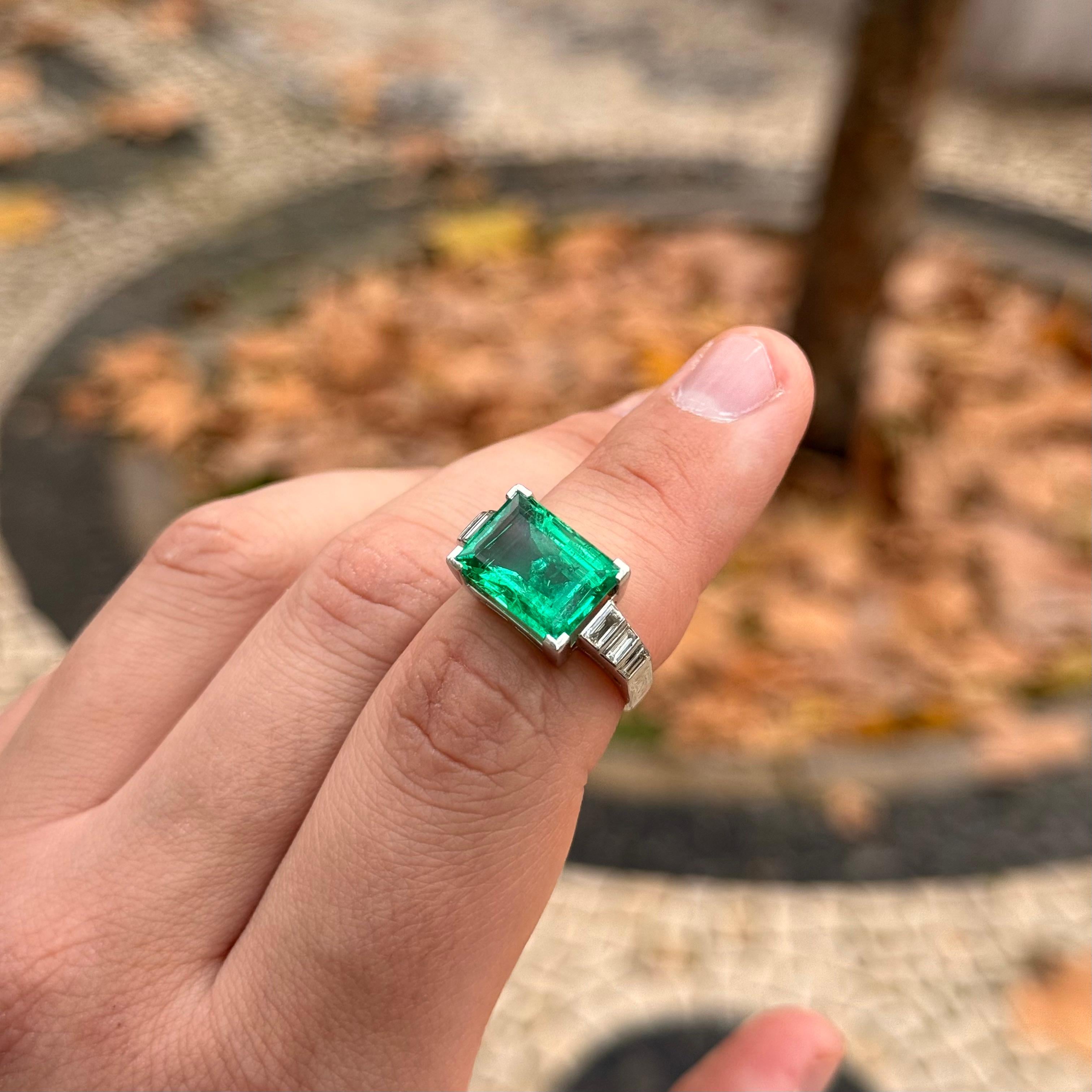 Art Deco Colombian Emerald Diamond Engagement Cocktail Ring Platinum 1930s 7