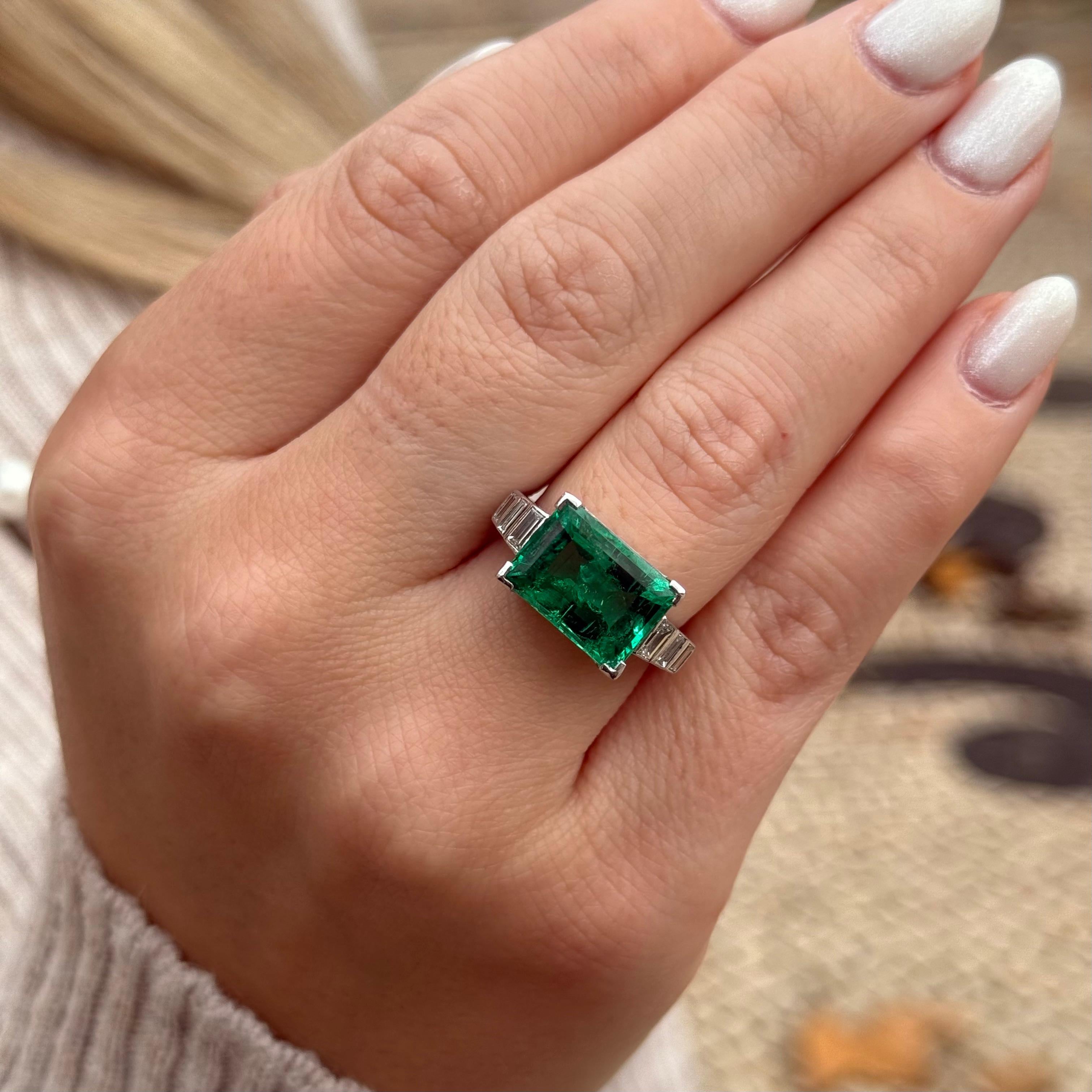 Art Deco Colombian Emerald Diamond Engagement Cocktail Ring Platinum 1930s 3