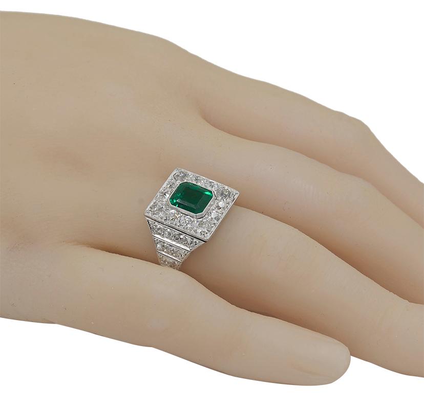 Art Deco Colombian Emerald and Diamond Ring 2