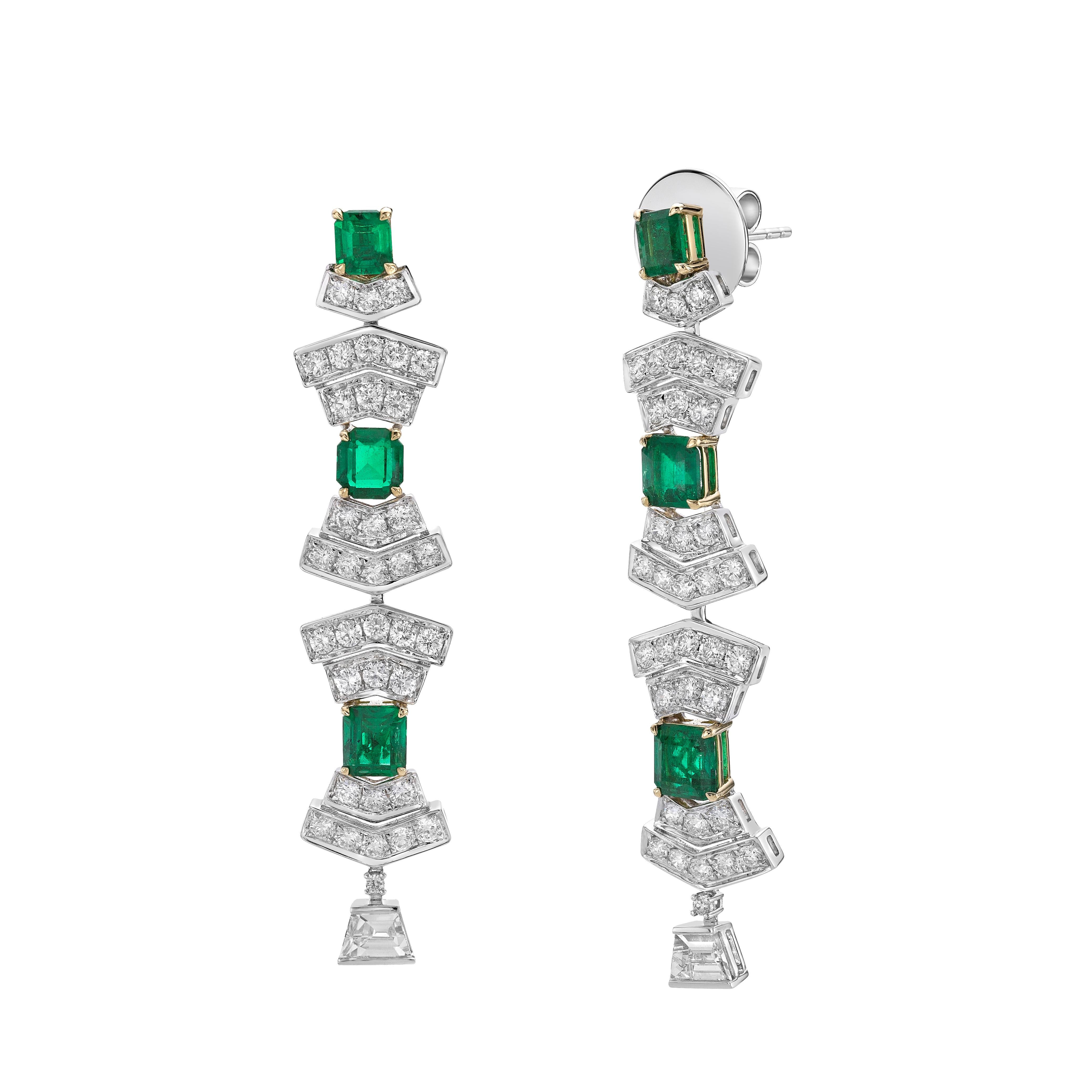 Kolumbianische Smaragd-Ohrringe im Art-déco-Stil mit Diamant in 18 Karat Weiß- und Gelbgold (Art déco) im Angebot