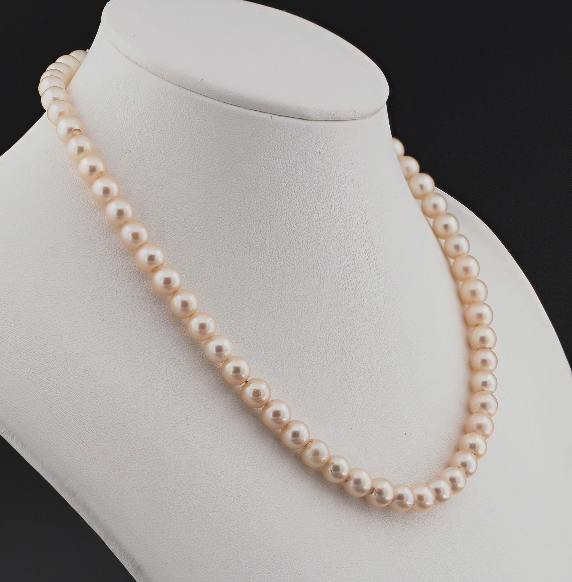 Kolumbianischer Smaragd Platin Diamant Einreihiger Perlenstrang im Art déco-Stil für Damen oder Herren im Angebot