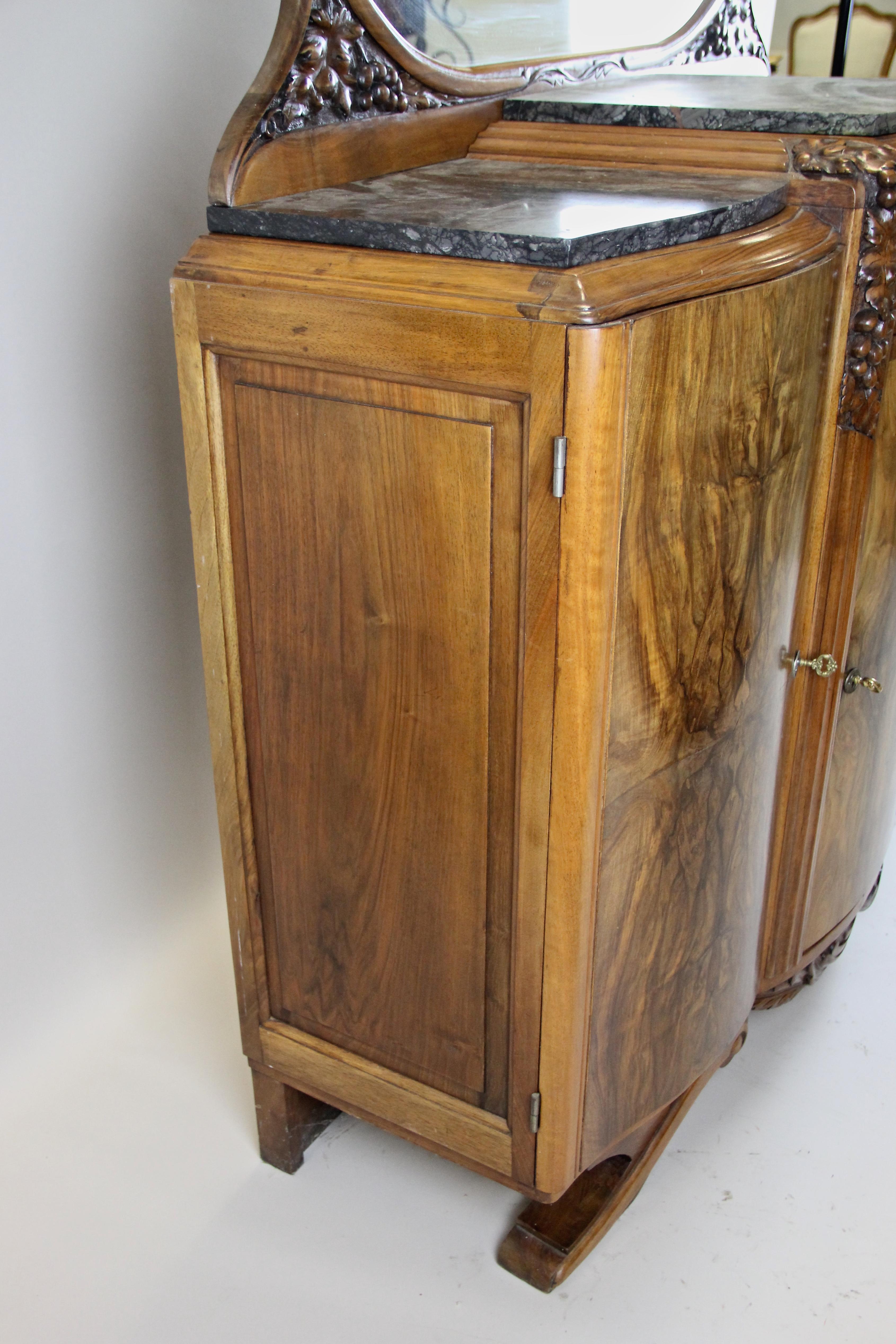 Art Deco Commode Buffet Hand Carved, France, circa 1925 6