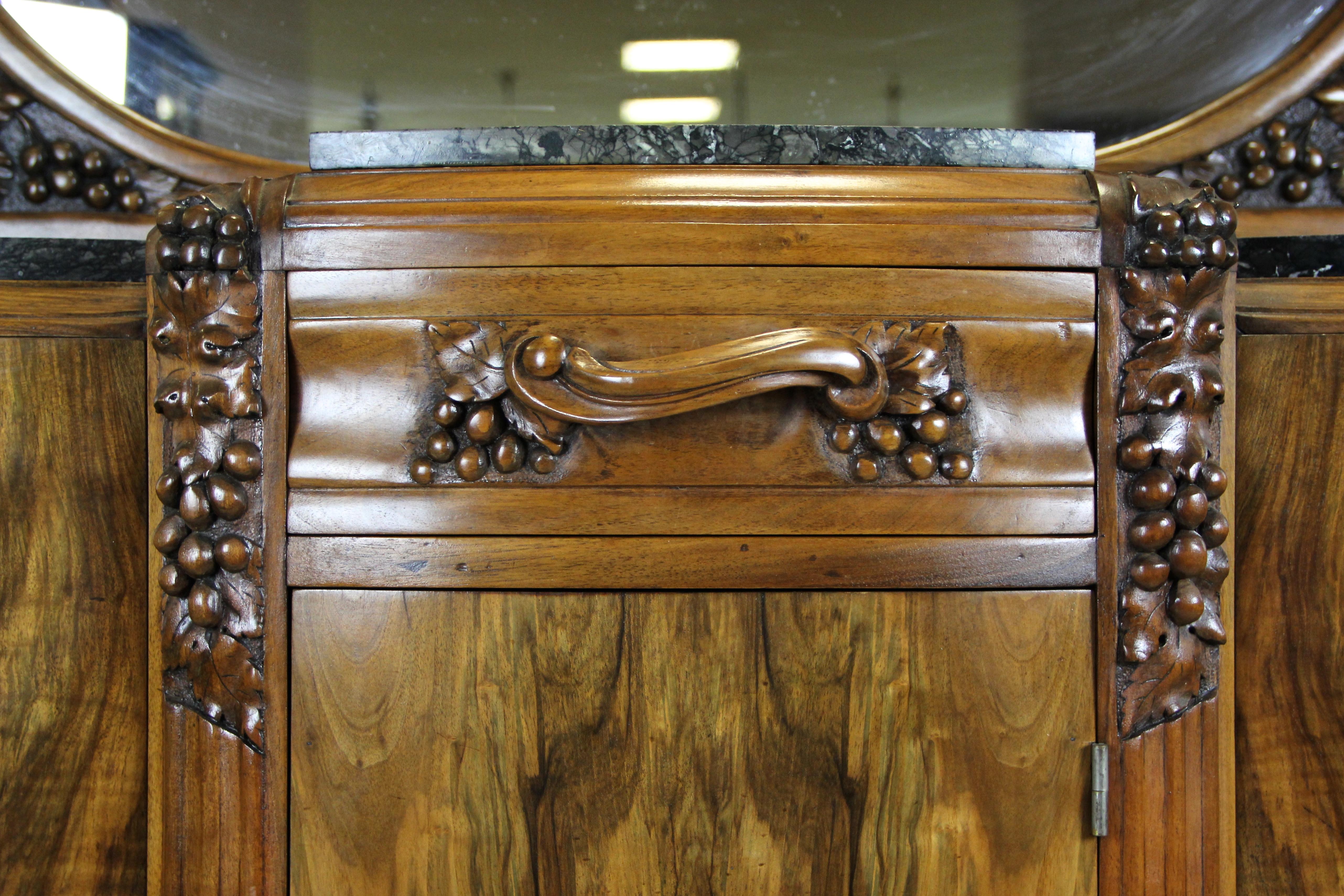 Veneer Art Deco Commode Buffet Hand Carved, France, circa 1925