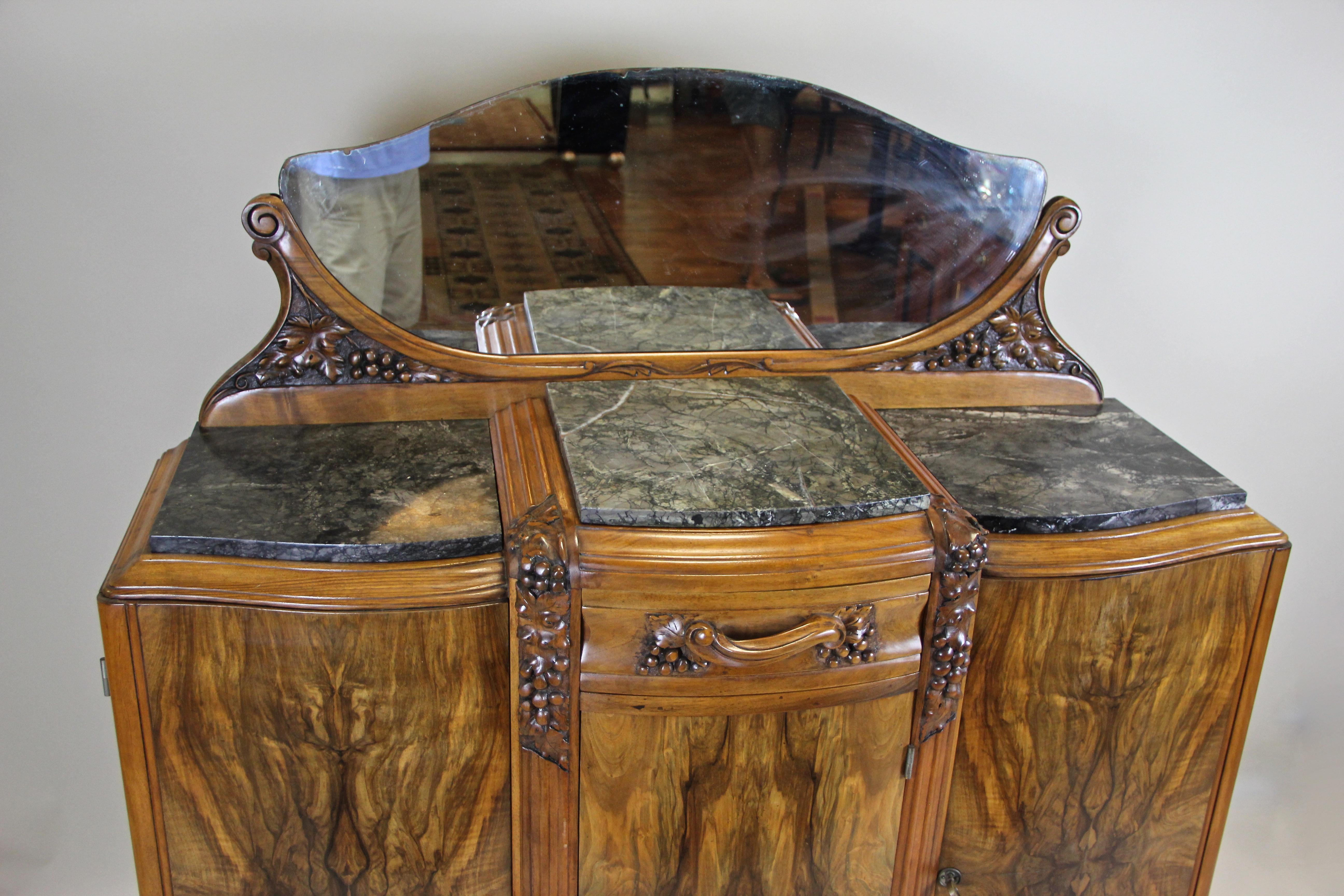 Art Deco Commode Buffet Hand Carved, France, circa 1925 In Good Condition In Lichtenberg, AT