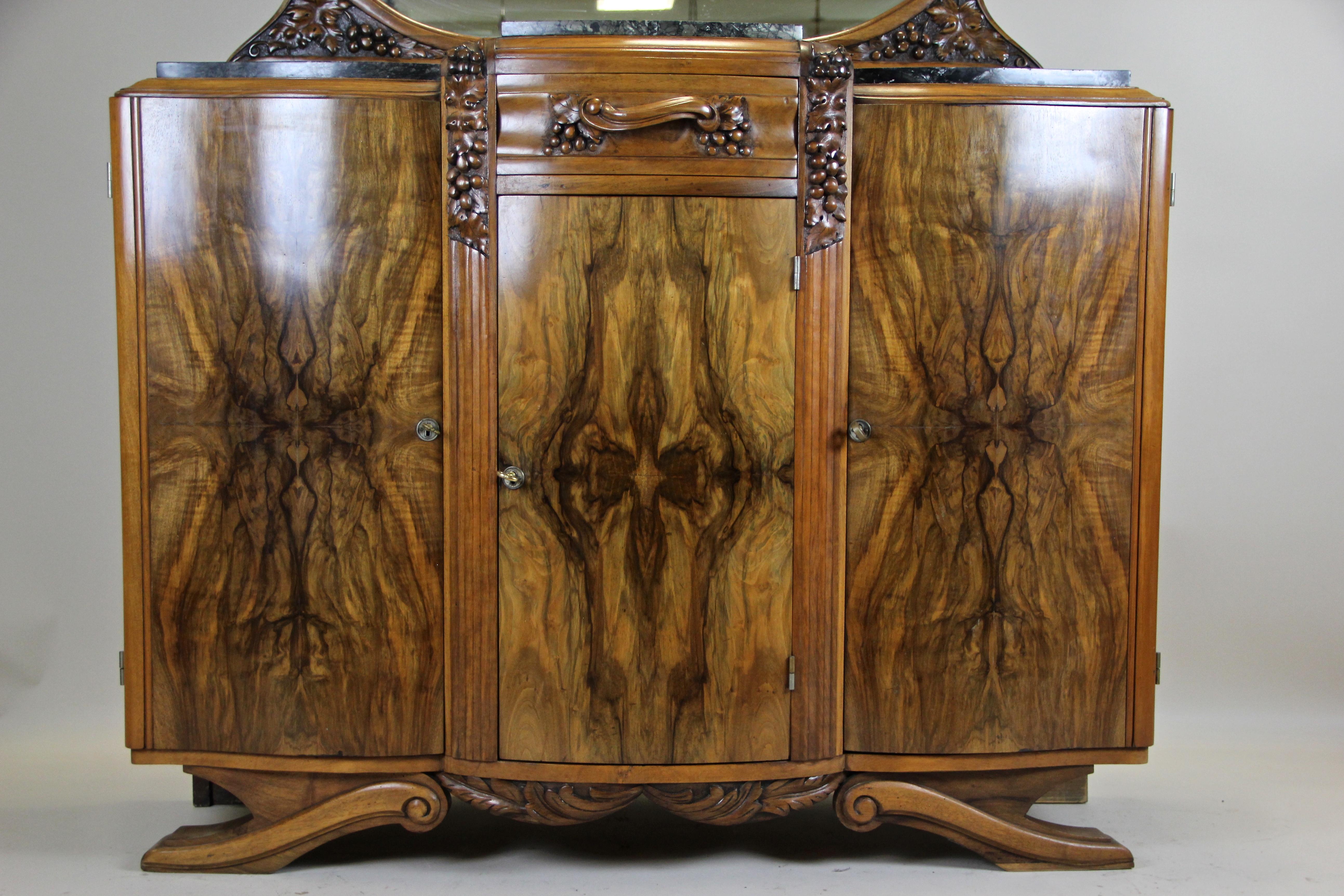 20th Century Art Deco Commode Buffet Hand Carved, France, circa 1925