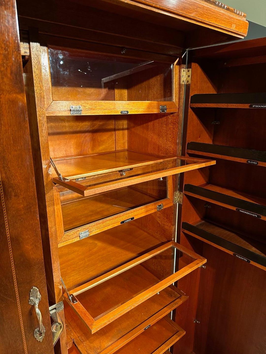 Art Deco Compactom ladies wardrobe 9