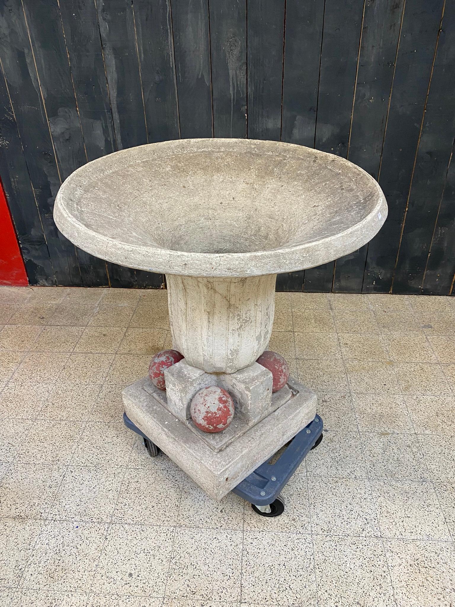 Art Deco Concrete Planter circa 1930 For Sale 1