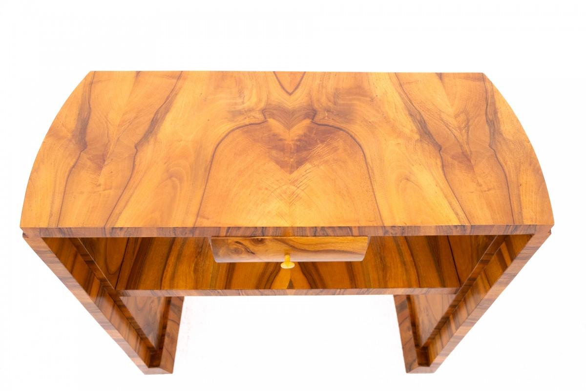Milieu du XXe siècle Console Art déco des années 1950, Pologne. en vente