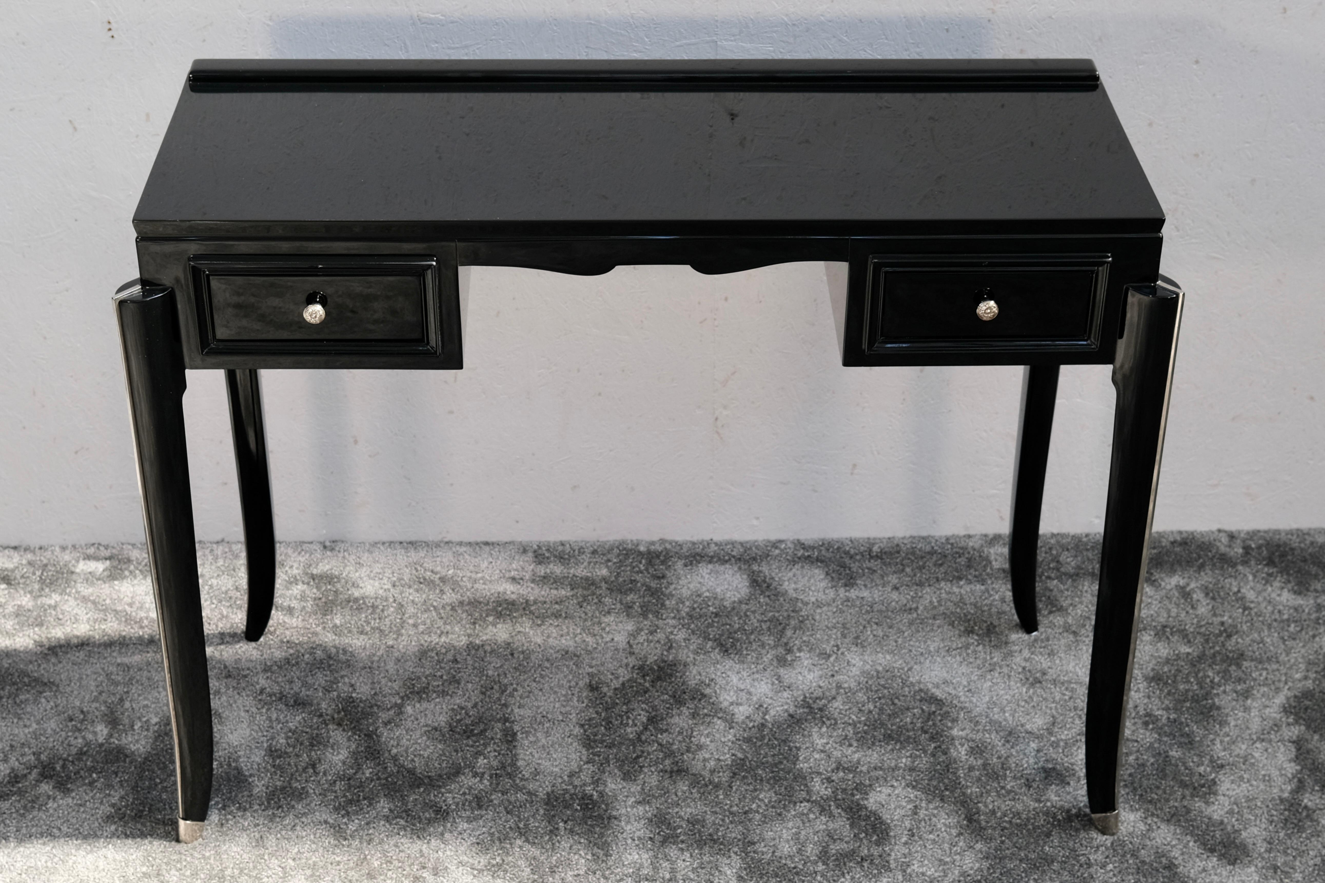 Art Deco Konsole oder Waschtisch in schwarzem Lack mit Metallverzierungen, 1930er Jahre (Art déco) im Angebot
