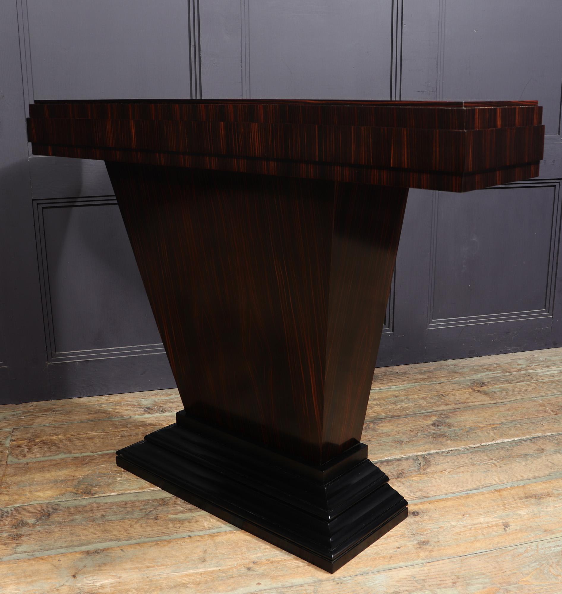 Art Deco Console Table in Macassar Ebony by Thomas London For Sale 7