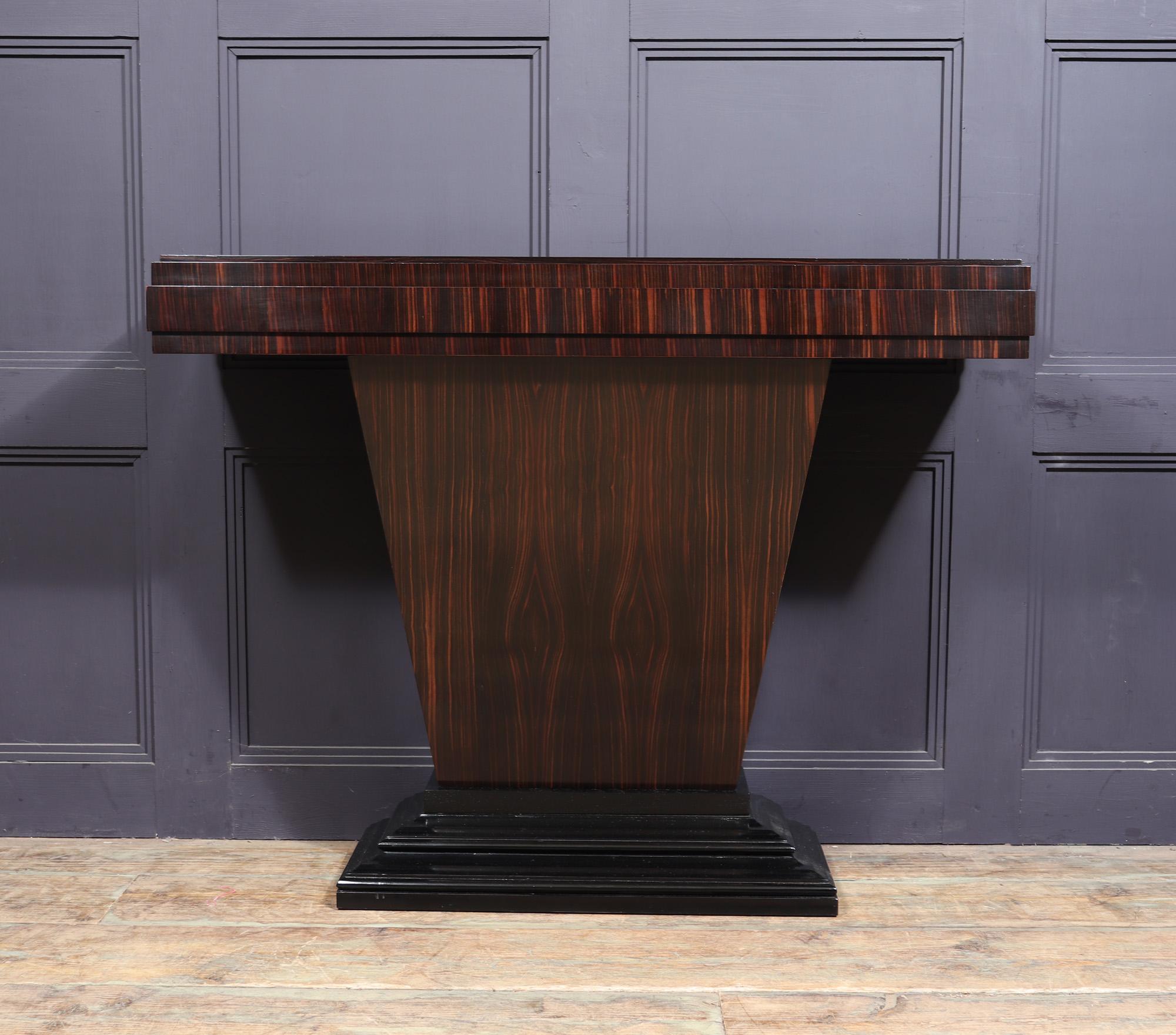 Art Deco Console Table in Macassar Ebony by Thomas London For Sale 1