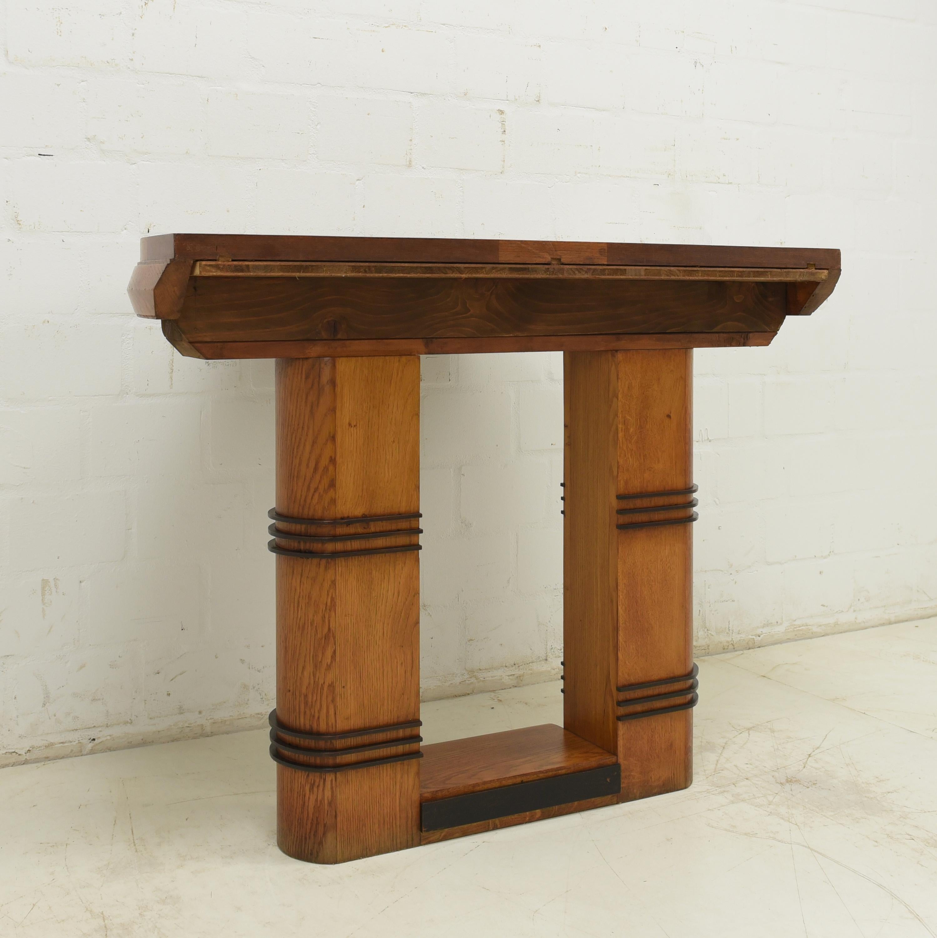 Konsolentisch / Wandtisch aus Eichenholz-Mahagoni im Art déco-Stil 1/2, 1930 im Angebot 5