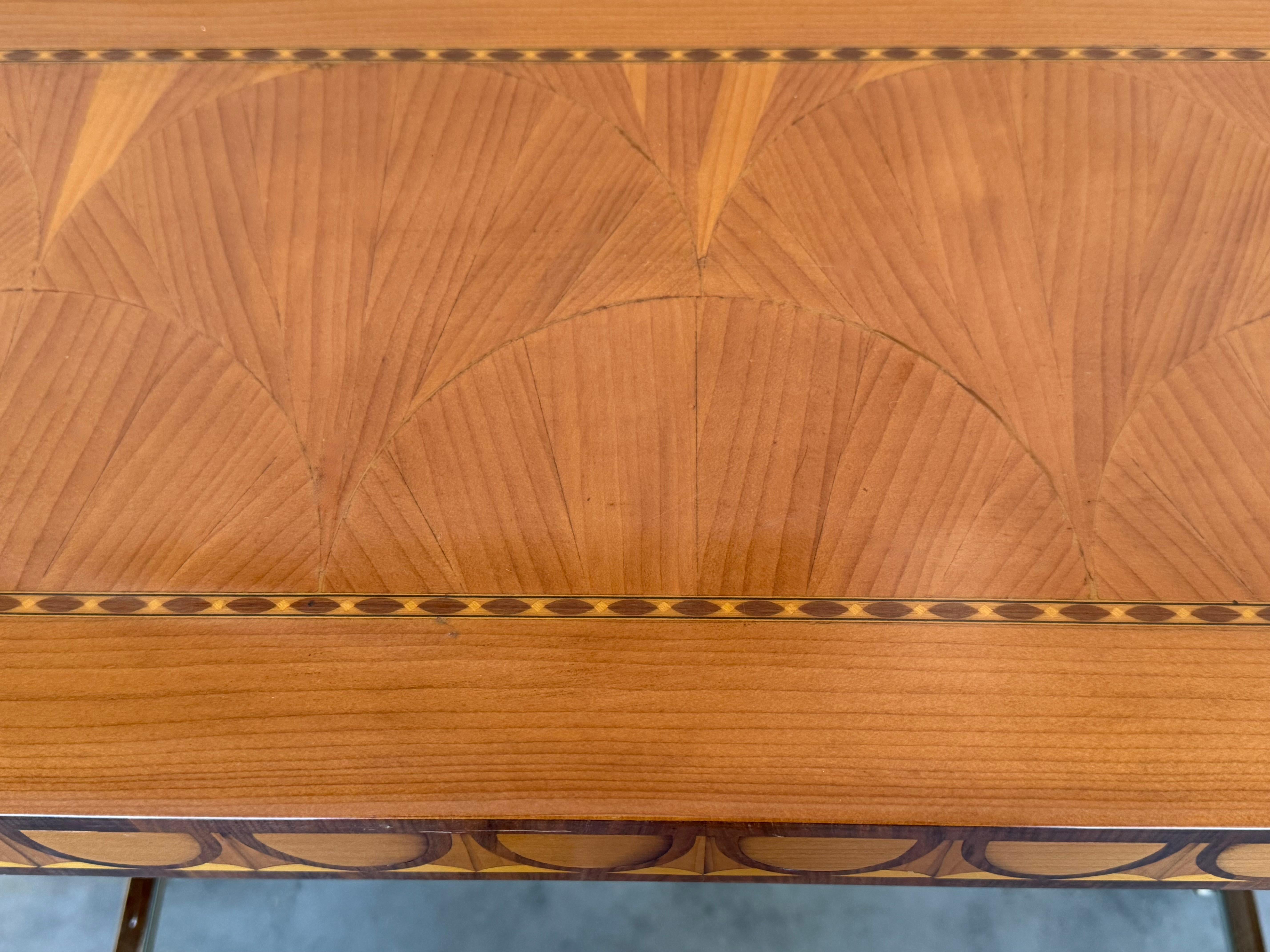 Art-Deco-Konsole mit Sockel aus heller Bronze und kontrastierender dunkler Platte mit Palmen im Angebot 6