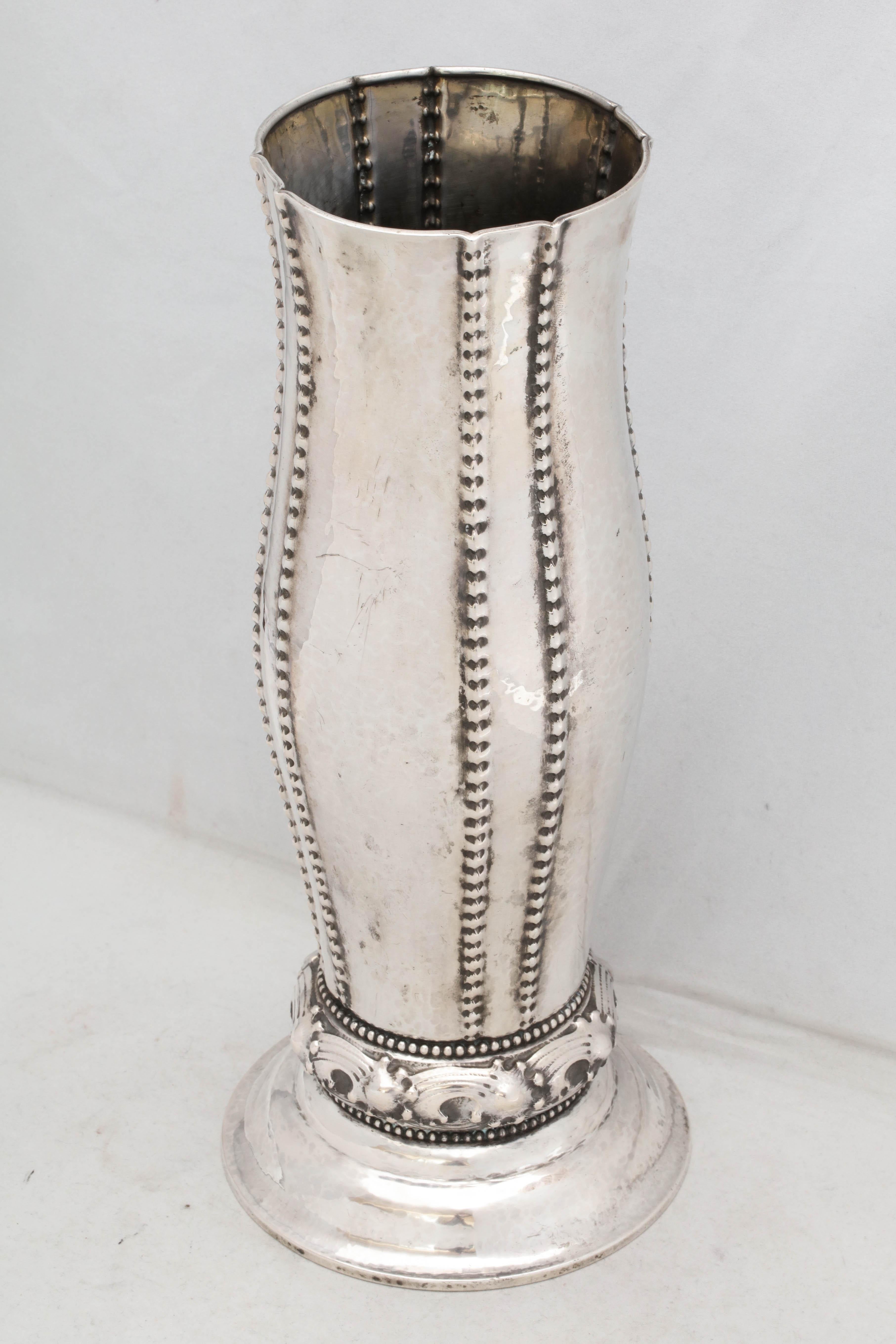 Norwegian Art Deco Continental Silver (.830) Vase by David Andersen For Sale