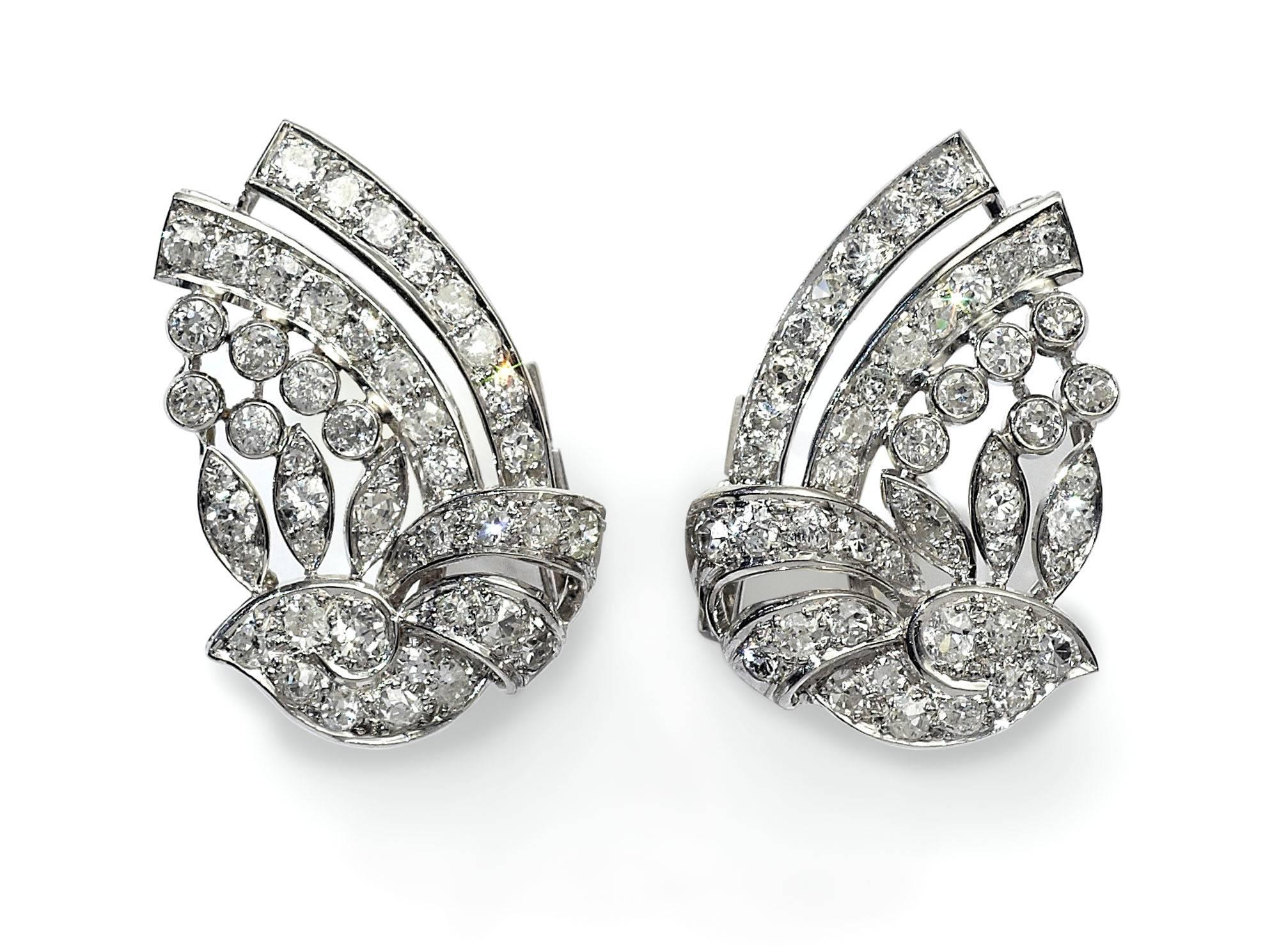 Art Deco Convertible Diamond Tiara in Platinum, Cased by Garrard In Excellent Condition In London, GB