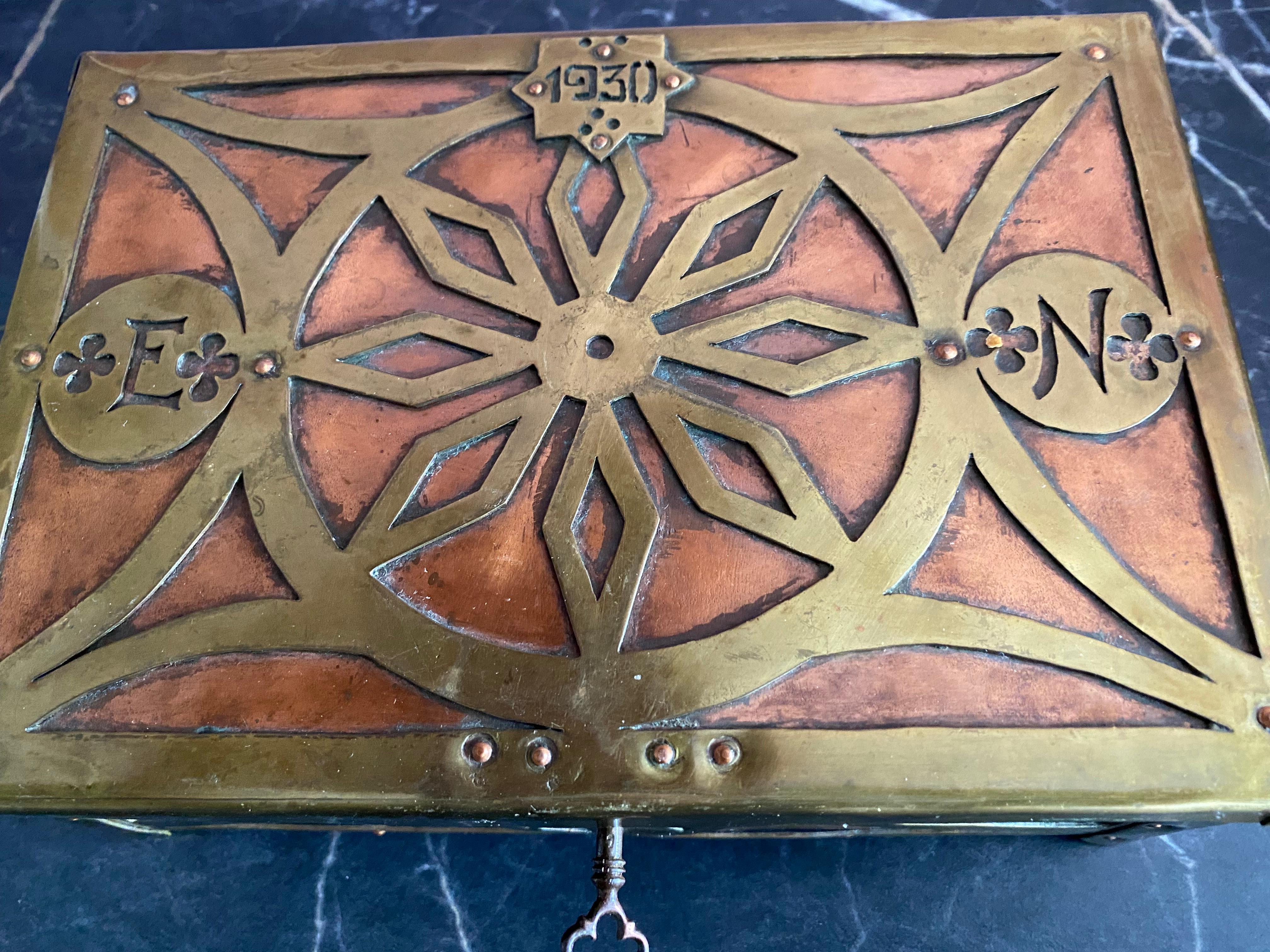 Tedesco Scatola Art Deco in rame e ottone in vendita