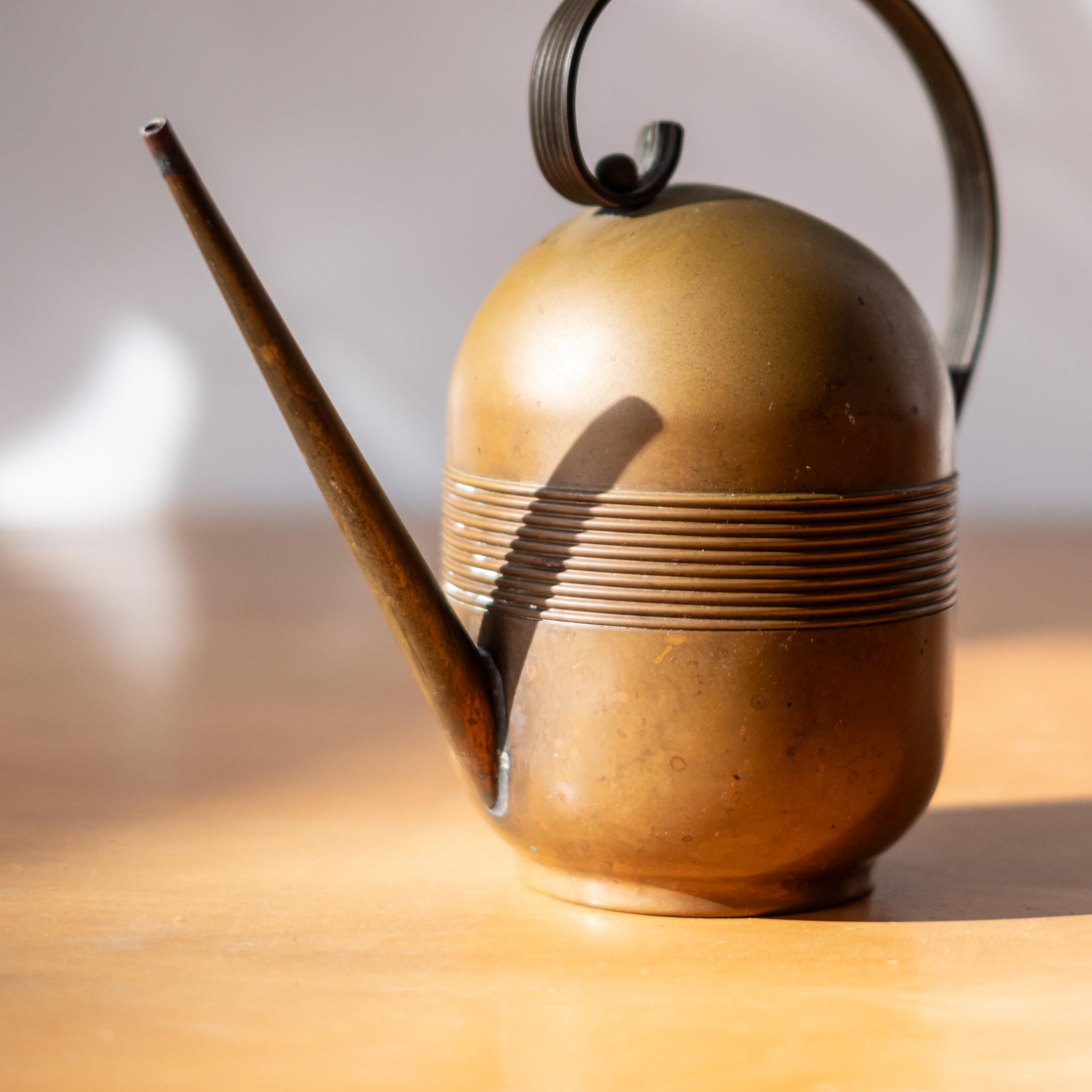 Art Deco Copper and Brass Watering Can by Chase For Sale 7