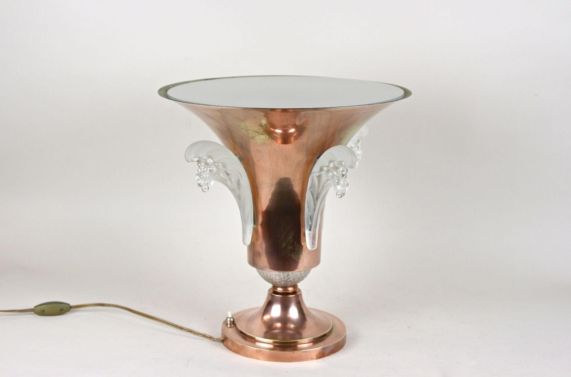 Art Deco Copper Table Lamp with Lalique Glass Elements, France, circa 1925 For Sale 8