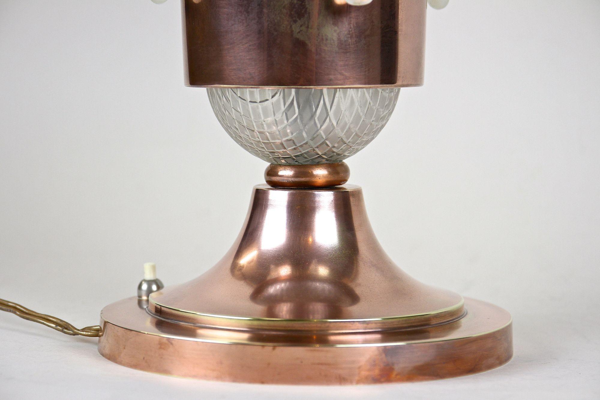 Art Deco Copper Table Lamp with Lalique Glass Elements, France, circa 1925 For Sale 9