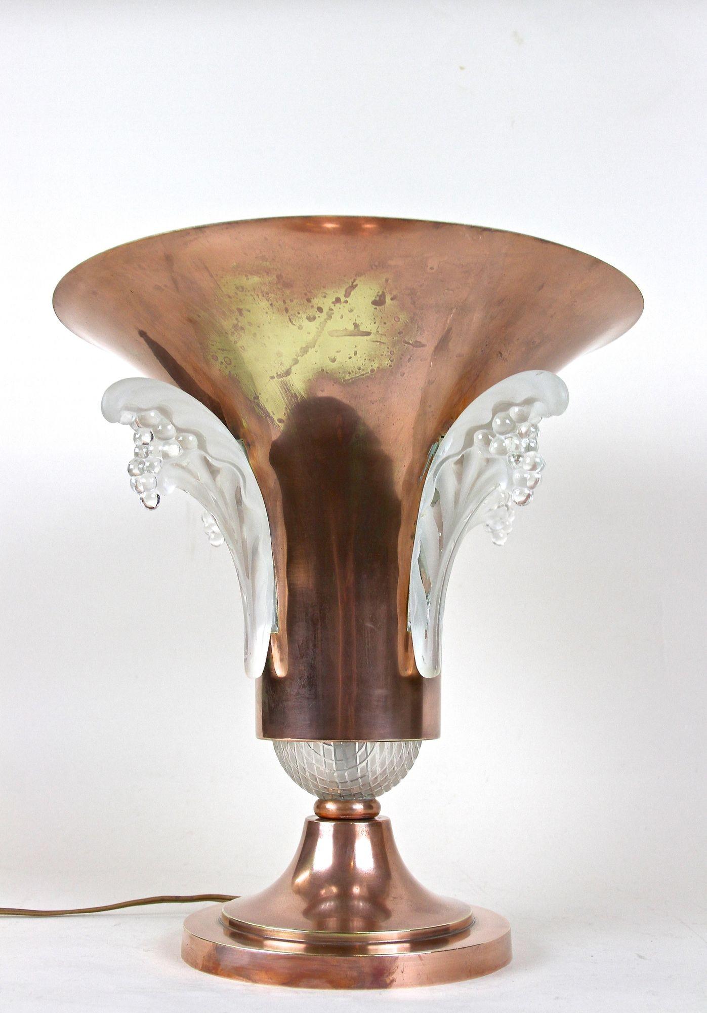 Art Deco Copper Table Lamp with Lalique Glass Elements, France, circa 1925 For Sale 11