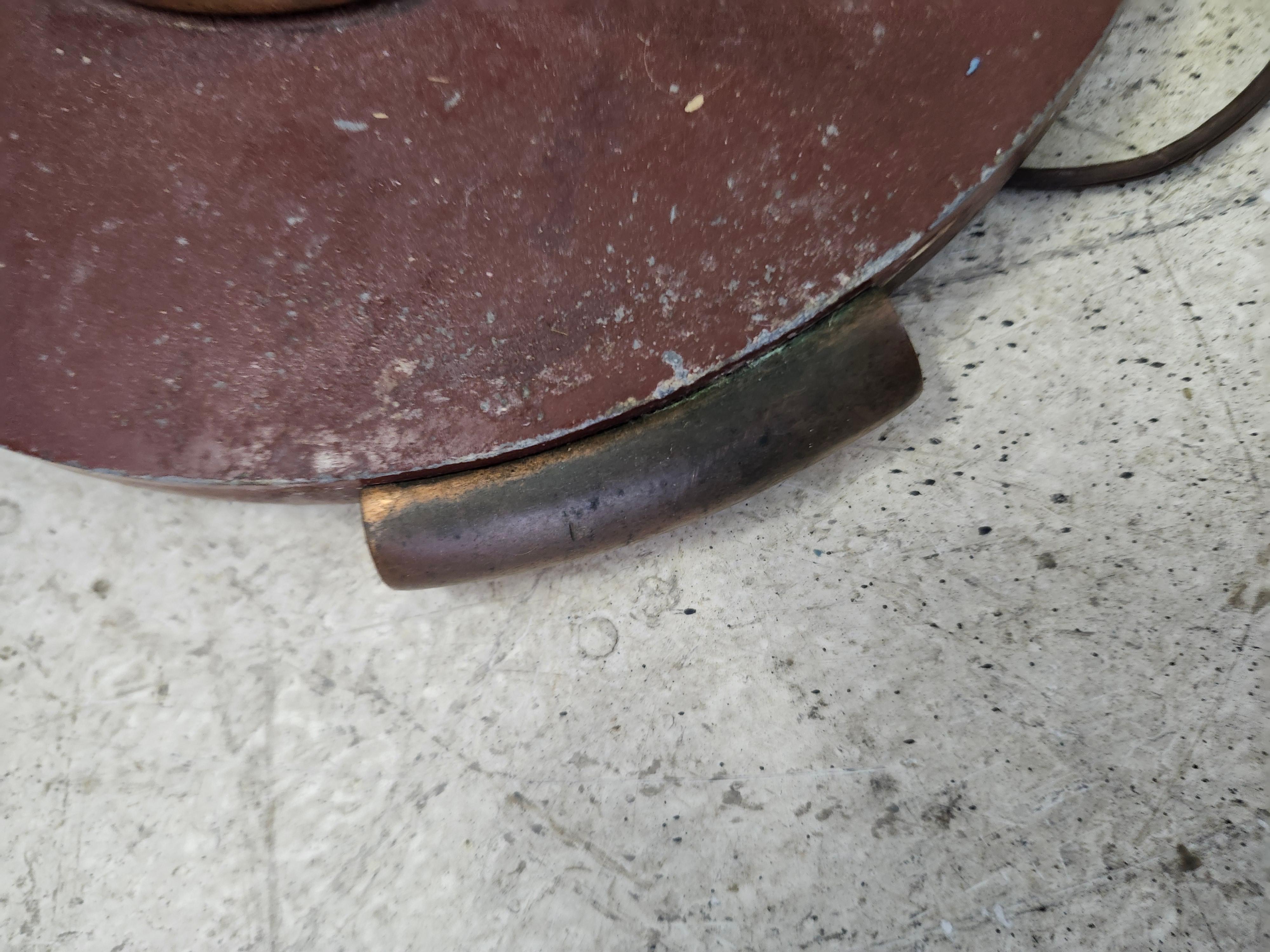 Lámpara de pie Art Déco de cobre en gradas Torchère de Gilbert Rohde para Sunset Lamp co. en venta 3