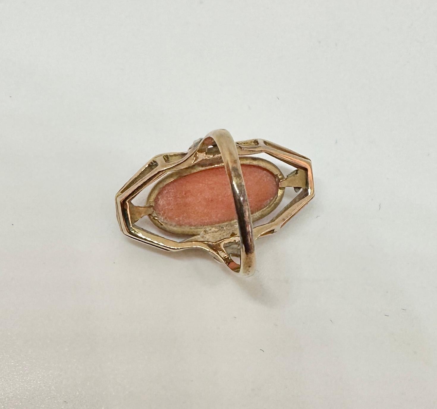 Bague déesse féminine camée Art Déco en or blanc et jaune antique néoclassique en vente 3