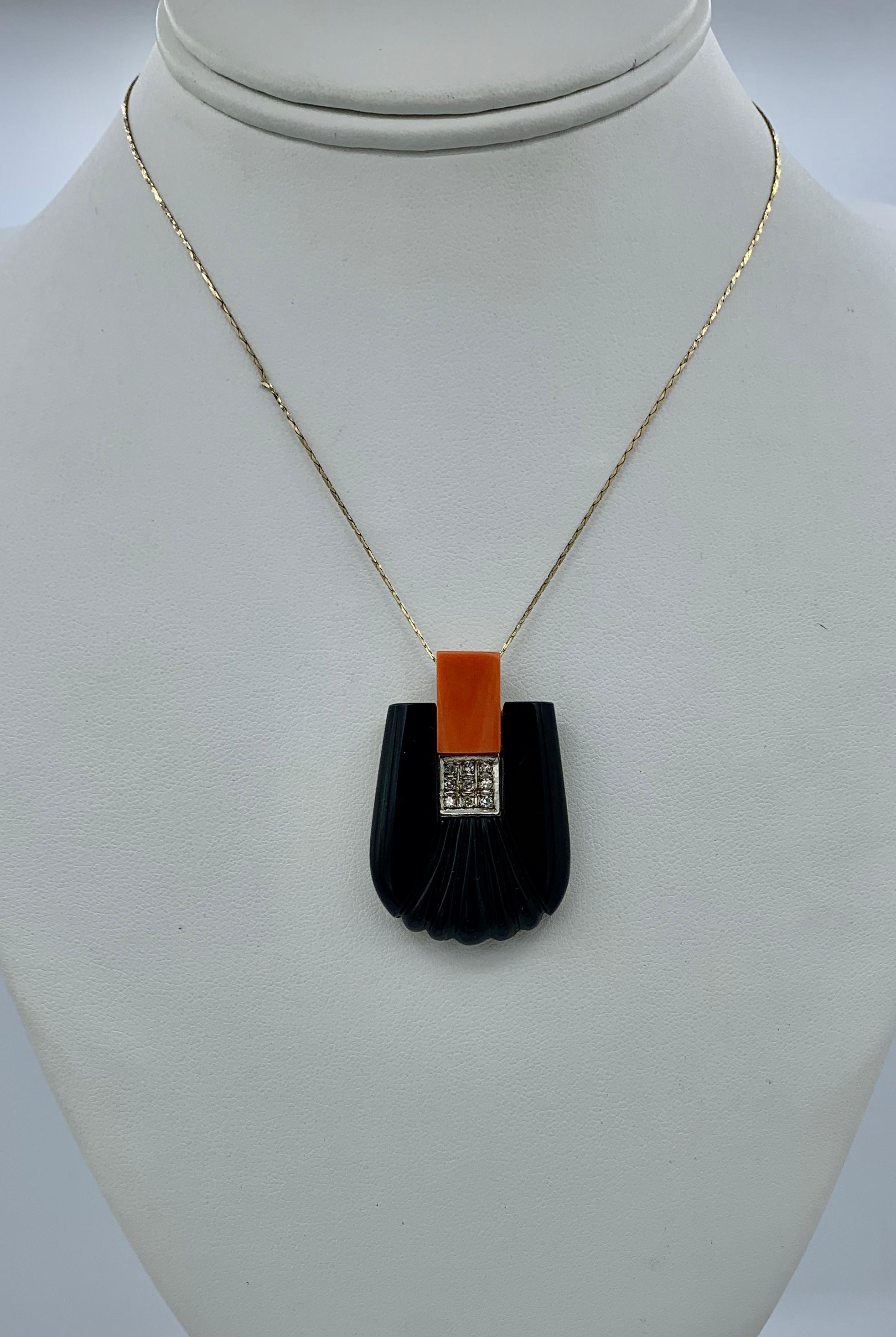 Art Deco Coral Diamond Black Onyx Pendant Necklace 14 Karat Gold Retro In Good Condition In New York, NY
