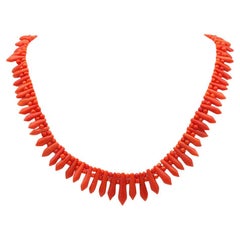 Art Deco coral necklace with 18k gold clasp, Edwardian French chocker necklace
