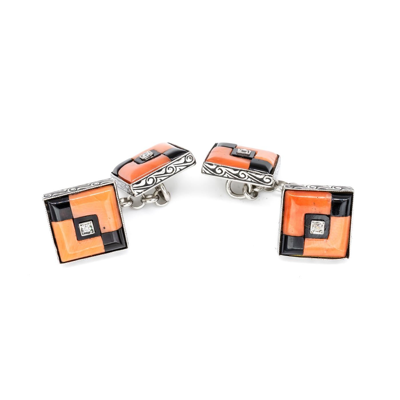 Art Deco Coral, Onyx and Diamond Cufflinks, Circa 1930 In Good Condition For Sale In London, GB