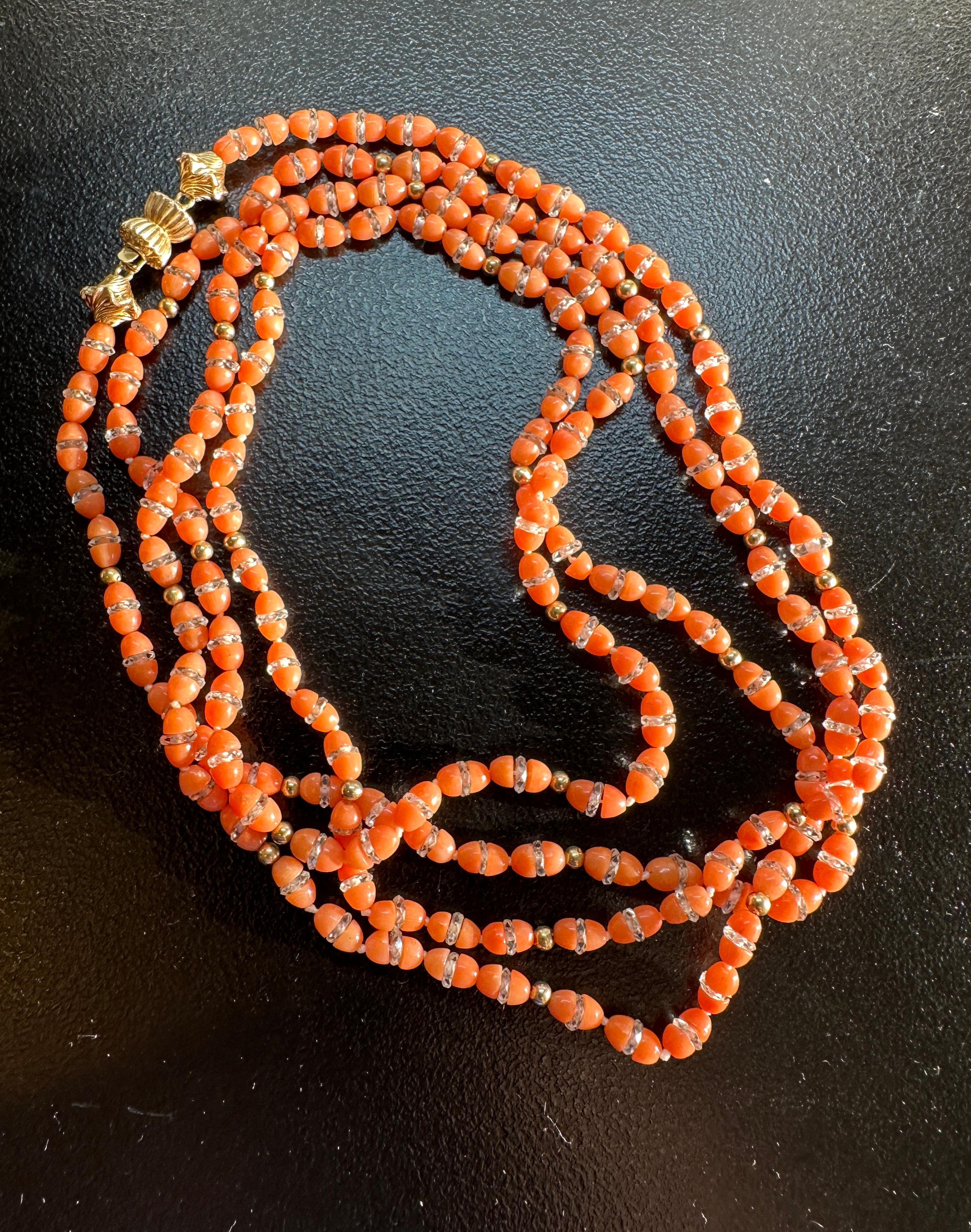 Art Deco Koralle Bergkristall Halskette 50 Zoll 14 Karat Gold Antike Rondelles im Angebot 4
