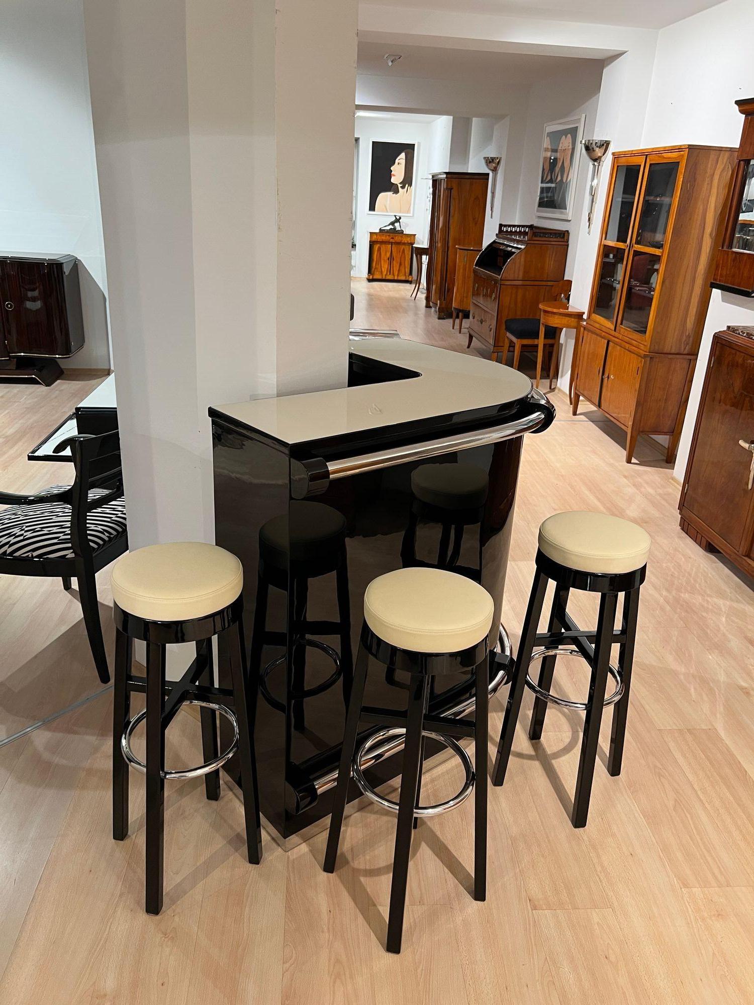 Art Deco Eckbar mit 4 Hockern, schwarzer Lack, cremefarbenes Glas, Frankreich um 1930 im Angebot 5