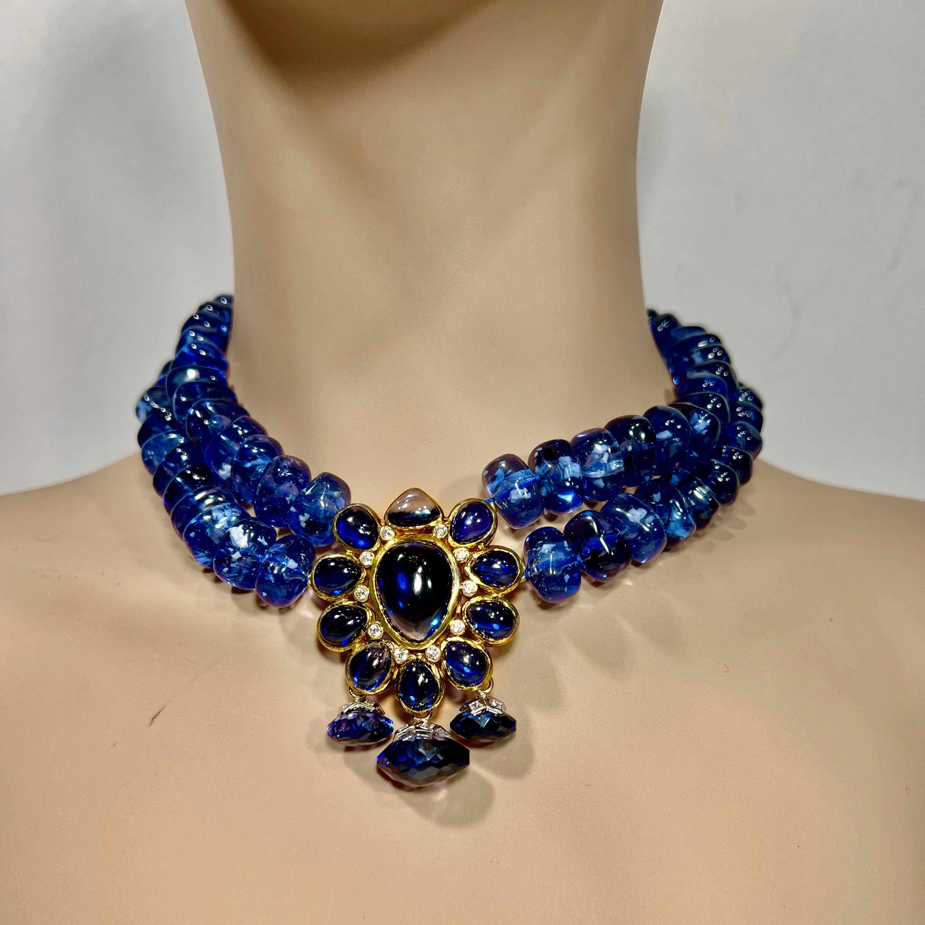 Ambani Style Costume Jewelry Bergdorf Goodman Old Stock French Faux Sapphire Diamante Rhodium Sterling Chanel-style Necklace
This exquisite chic, one-of-a-kind French faux gorgeous blue sapphire beads and CZ vermeil necklace fits 15 to 18 inches.
