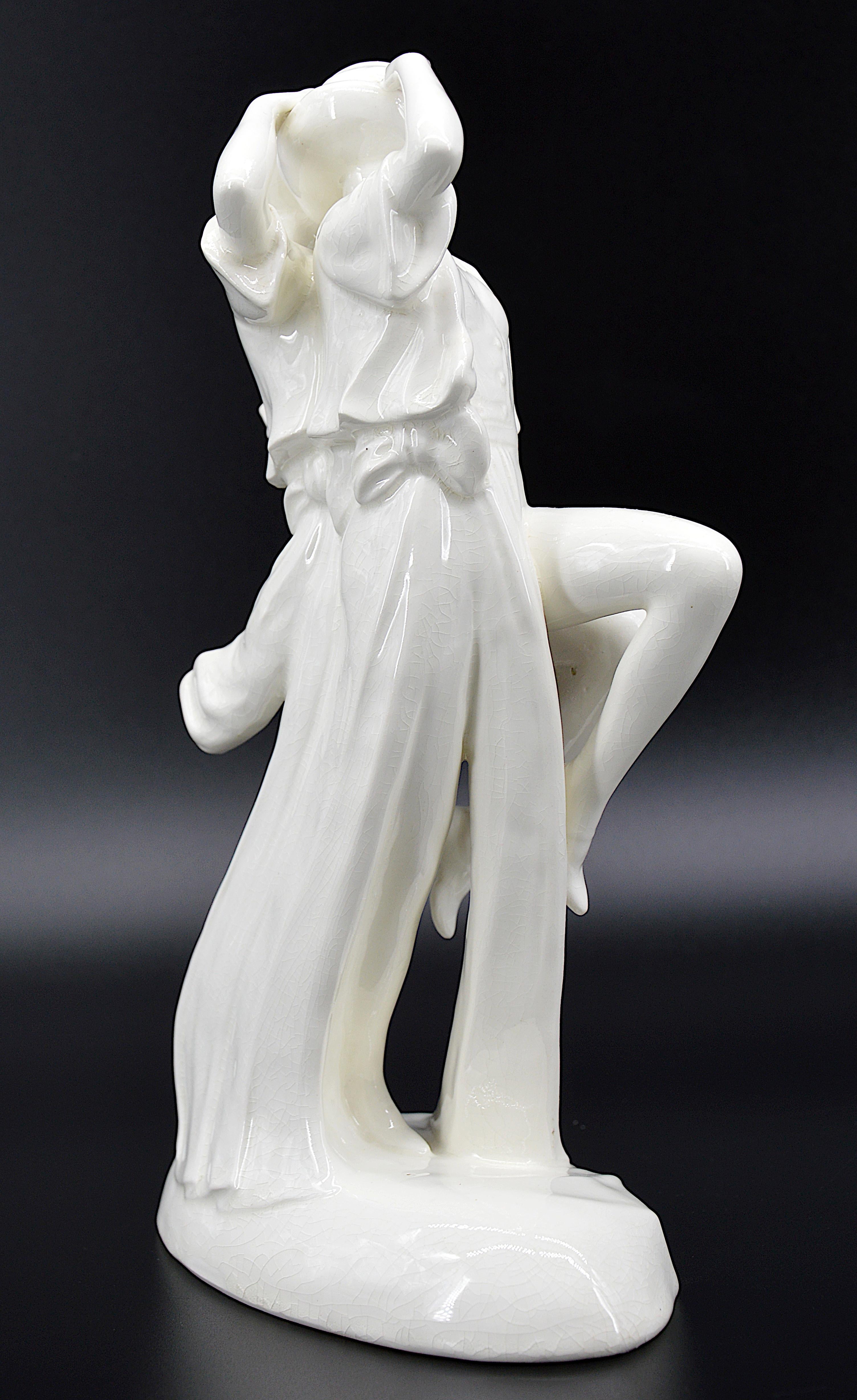 Inizio XX secolo Ballerine in ceramica Art Deco con smalto craquelé, 1925 ca. in vendita