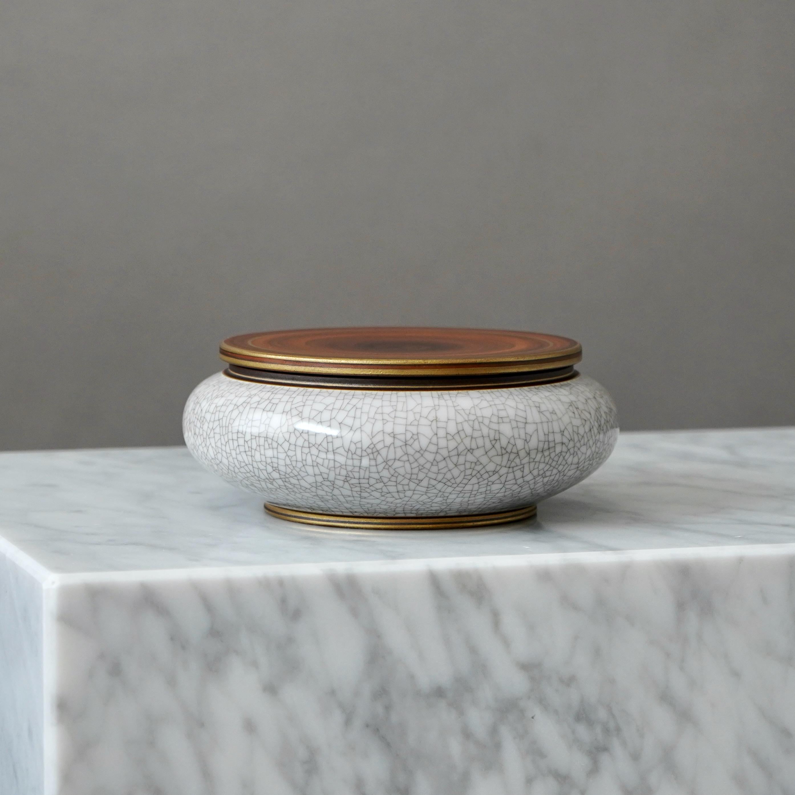 Art Deco Crackle Glazed Lidded Bowl by Gunnar Nylund for ALP, Sweden, 1930s For Sale 2