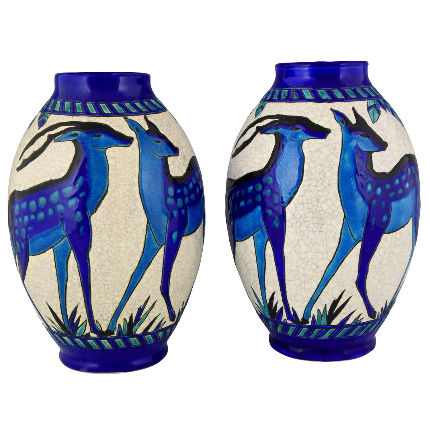 Art Deco Craquelé-Keramikvasen mit blauem Hirsch Charles Catteau für Keramis:: Paar