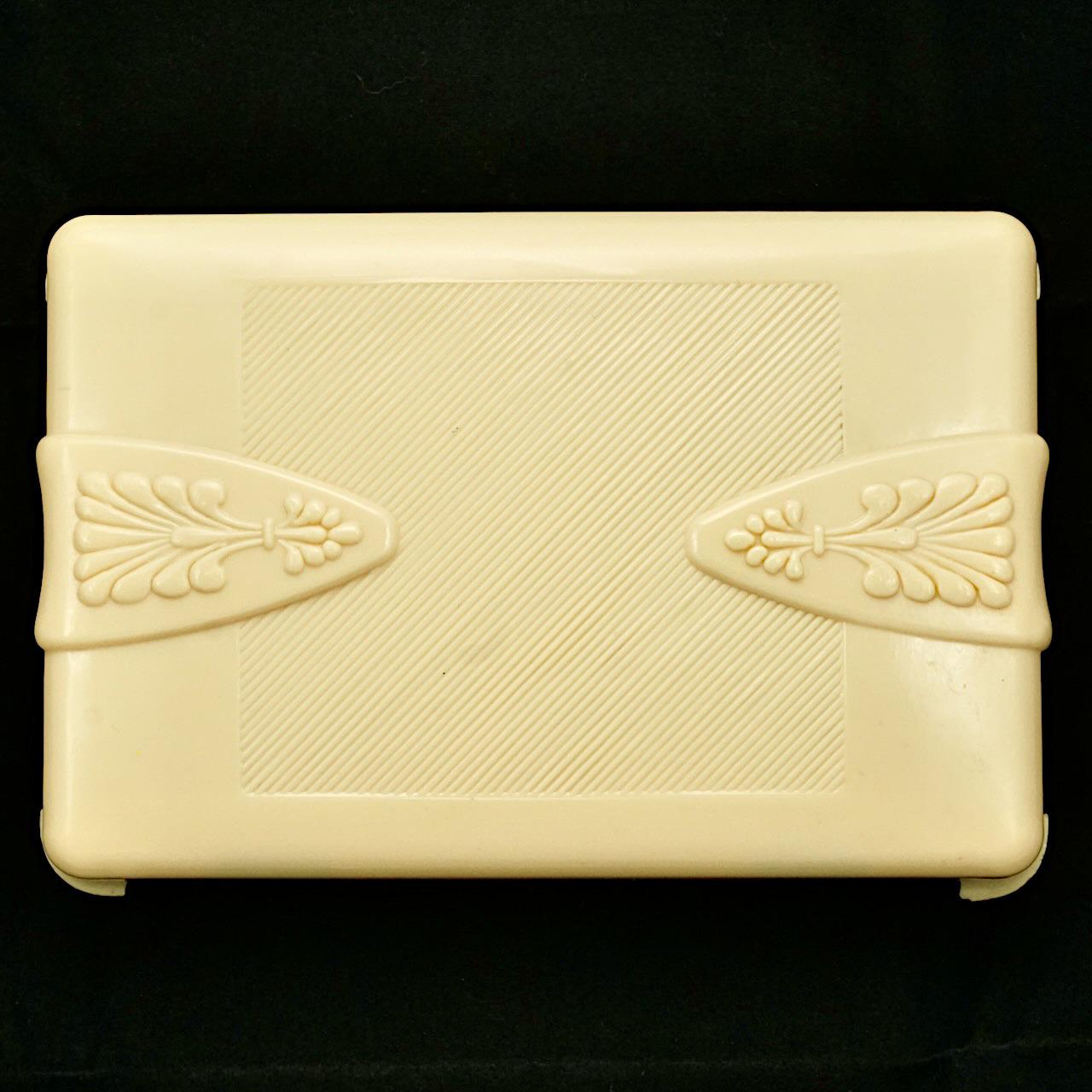 Art Deco Cremefarbene Zelluloid-Schachtel, ca. 1930er Jahre im Angebot 3